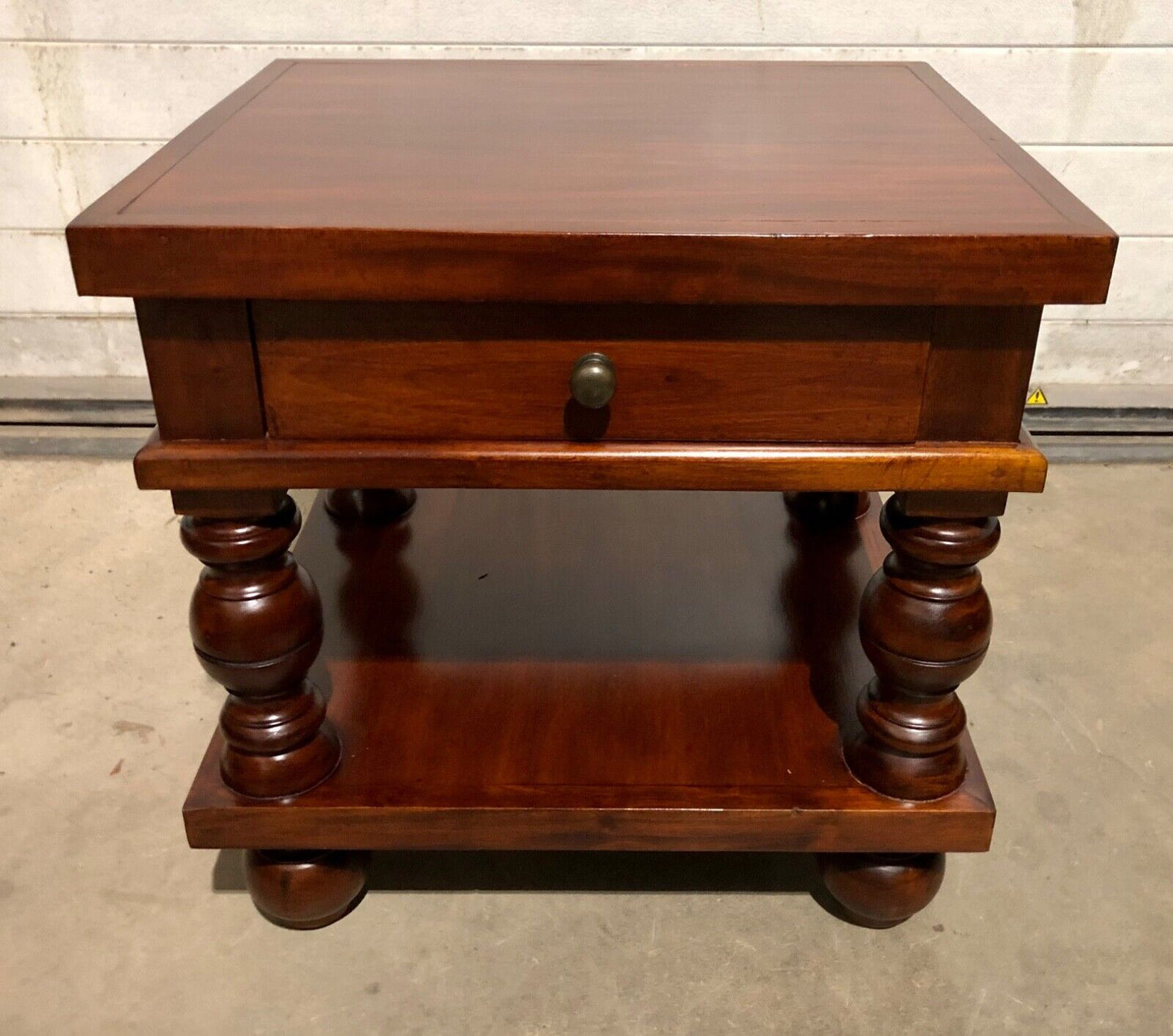 000771....Handsome Pair Of Vintage Bedside Tables / Lamp Tables ( sold )