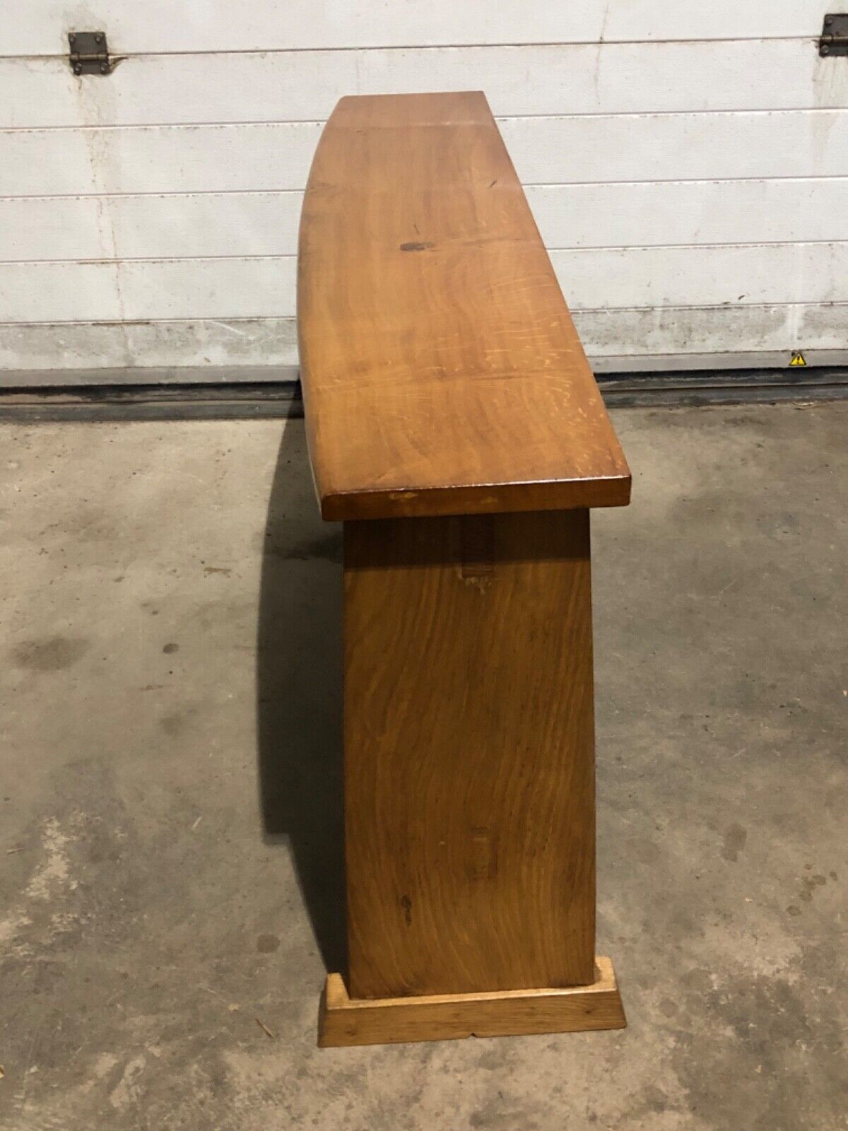 000749....Handsome Vintage Arts And Crafts Style Bench