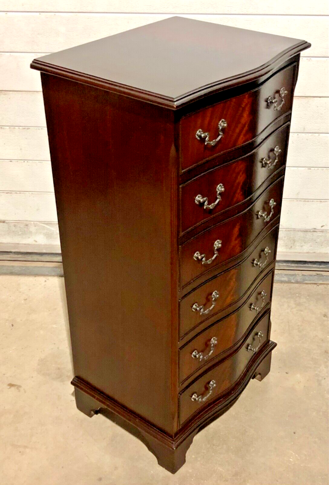 000764....Handsome Vintage Tallboy Chest / Chest Of Six Drawers