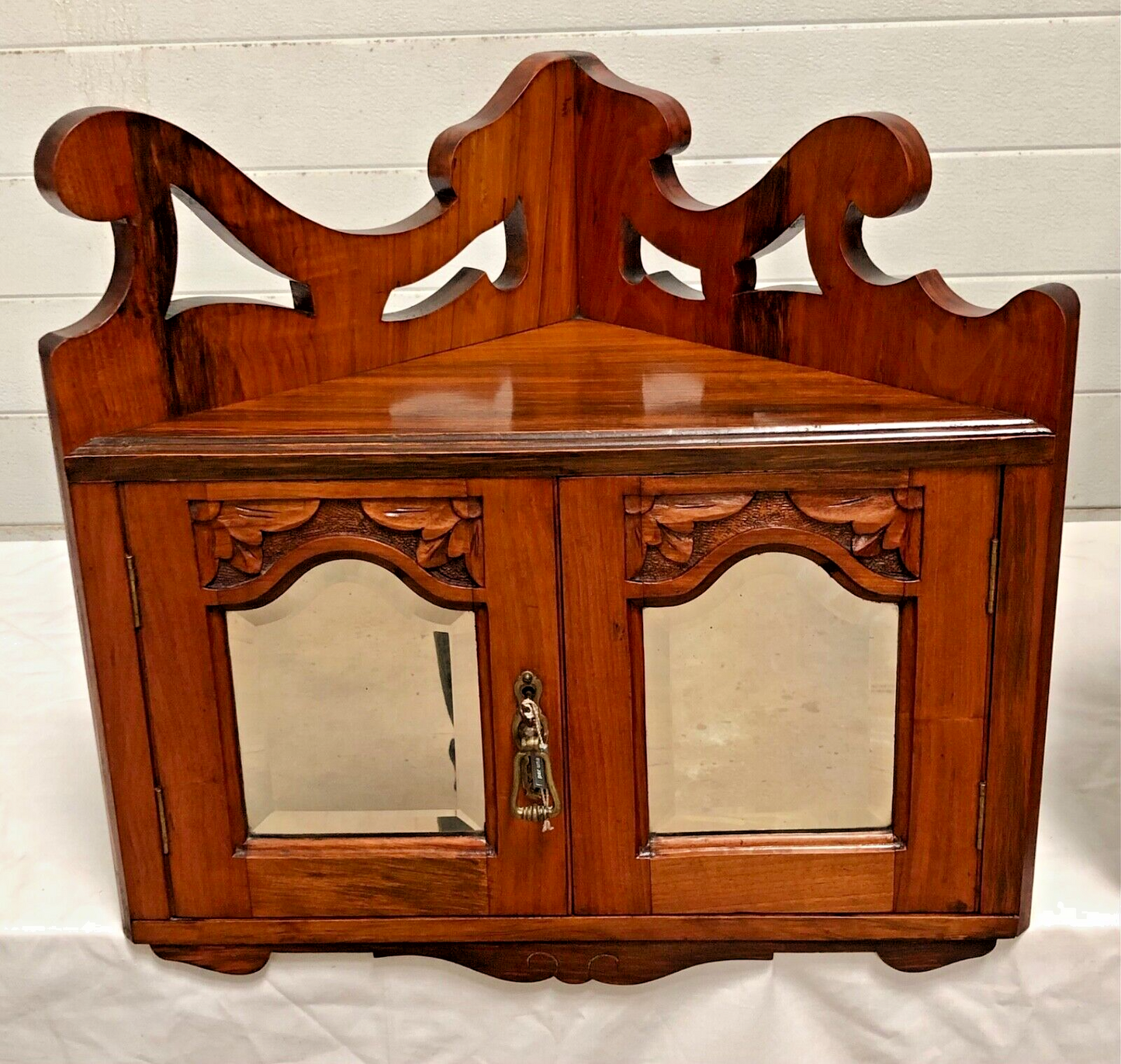 000839....Handsome Pair Of Walnut Wall Cabinets / Antique Corner Cabinets