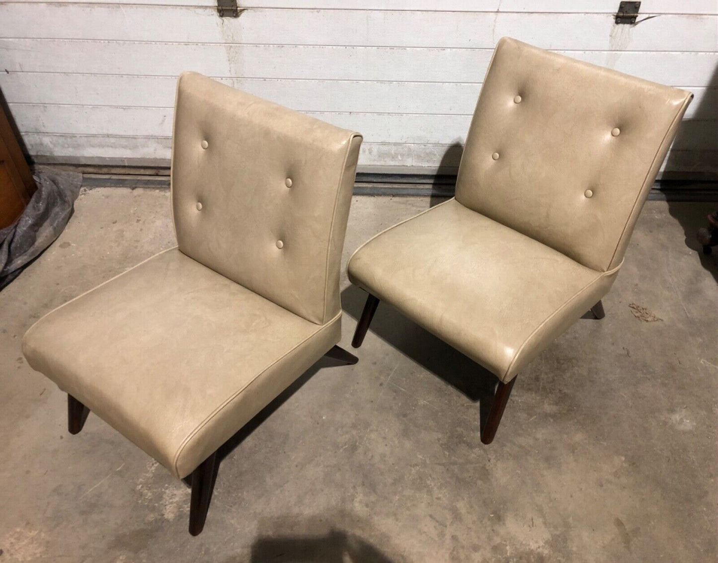 000780....Pair Of Retro Occasional Chairs / Accent Chairs