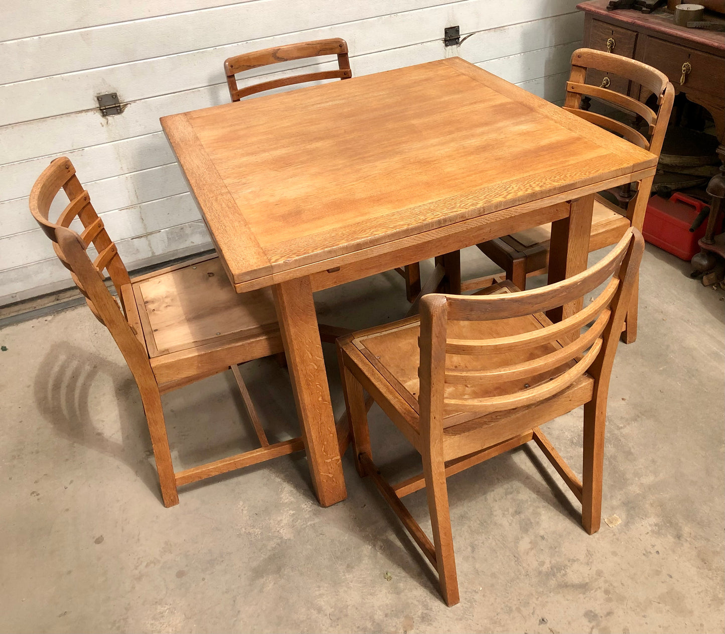 000722....Heal's Table And Four Chairs - Heal's Oak Dining Set ( sold )