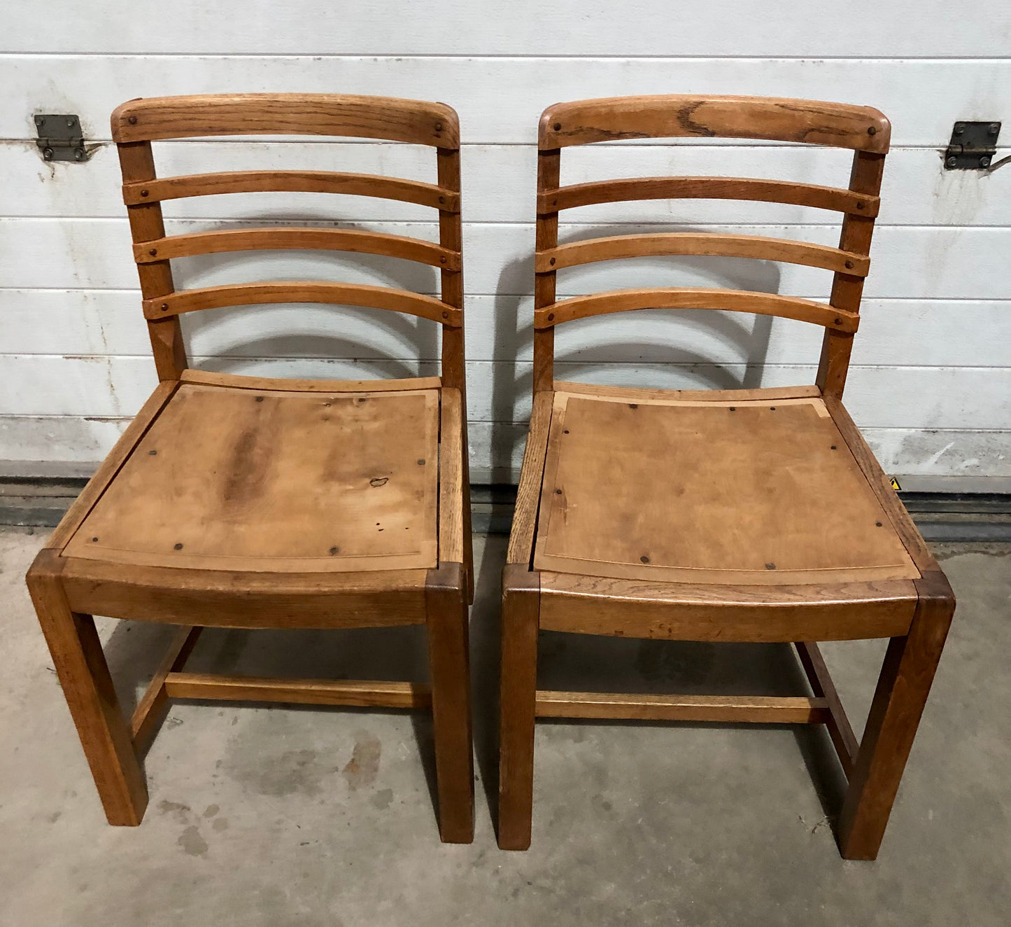 000722....Heal's Table And Four Chairs - Heal's Oak Dining Set ( sold )