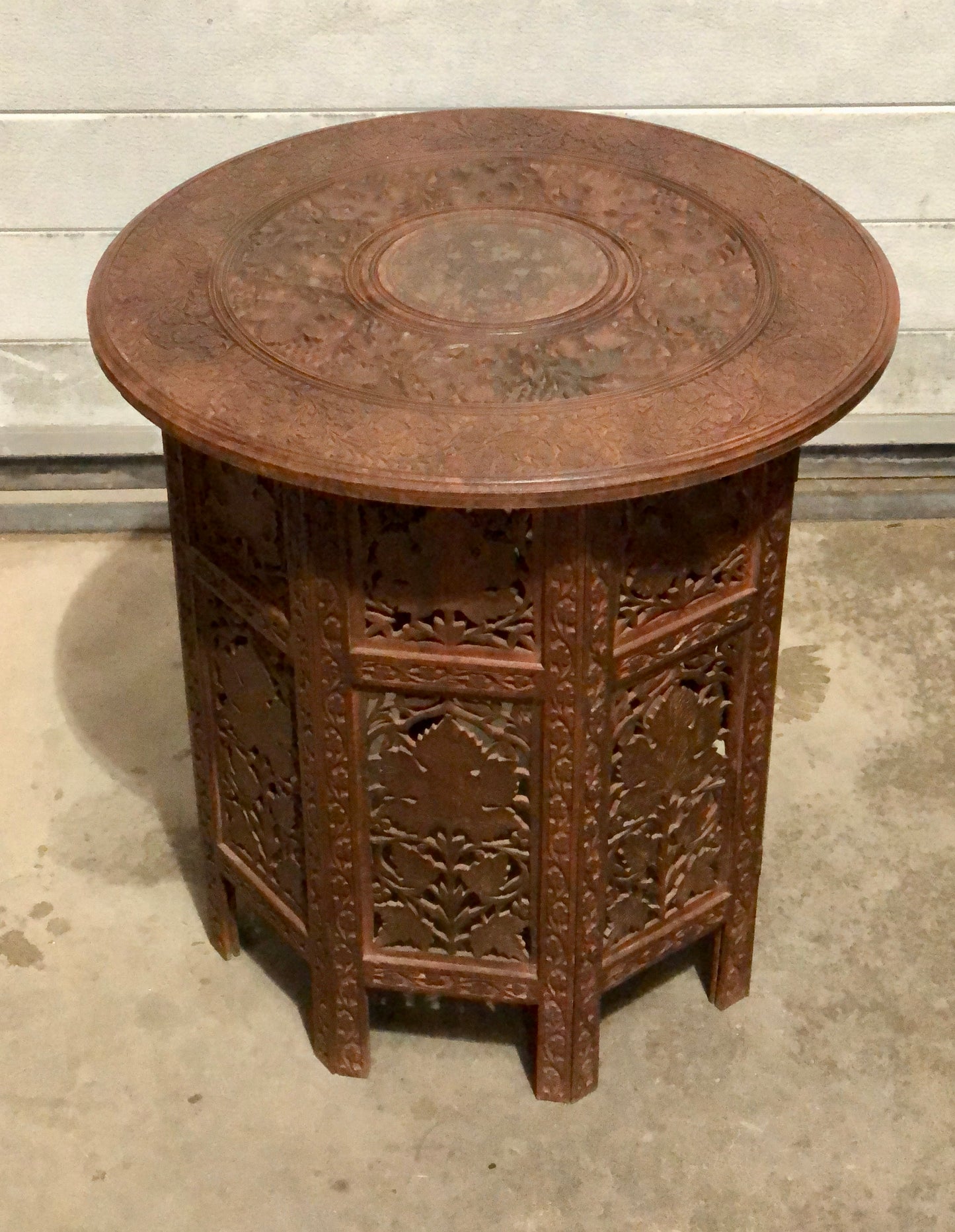 000711.... Handsome Vintage Indian Carved Hardwood Occasional Table