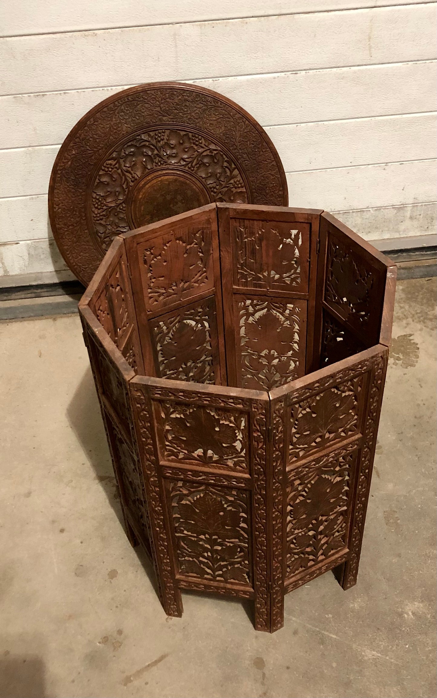 000711.... Handsome Vintage Indian Carved Hardwood Occasional Table