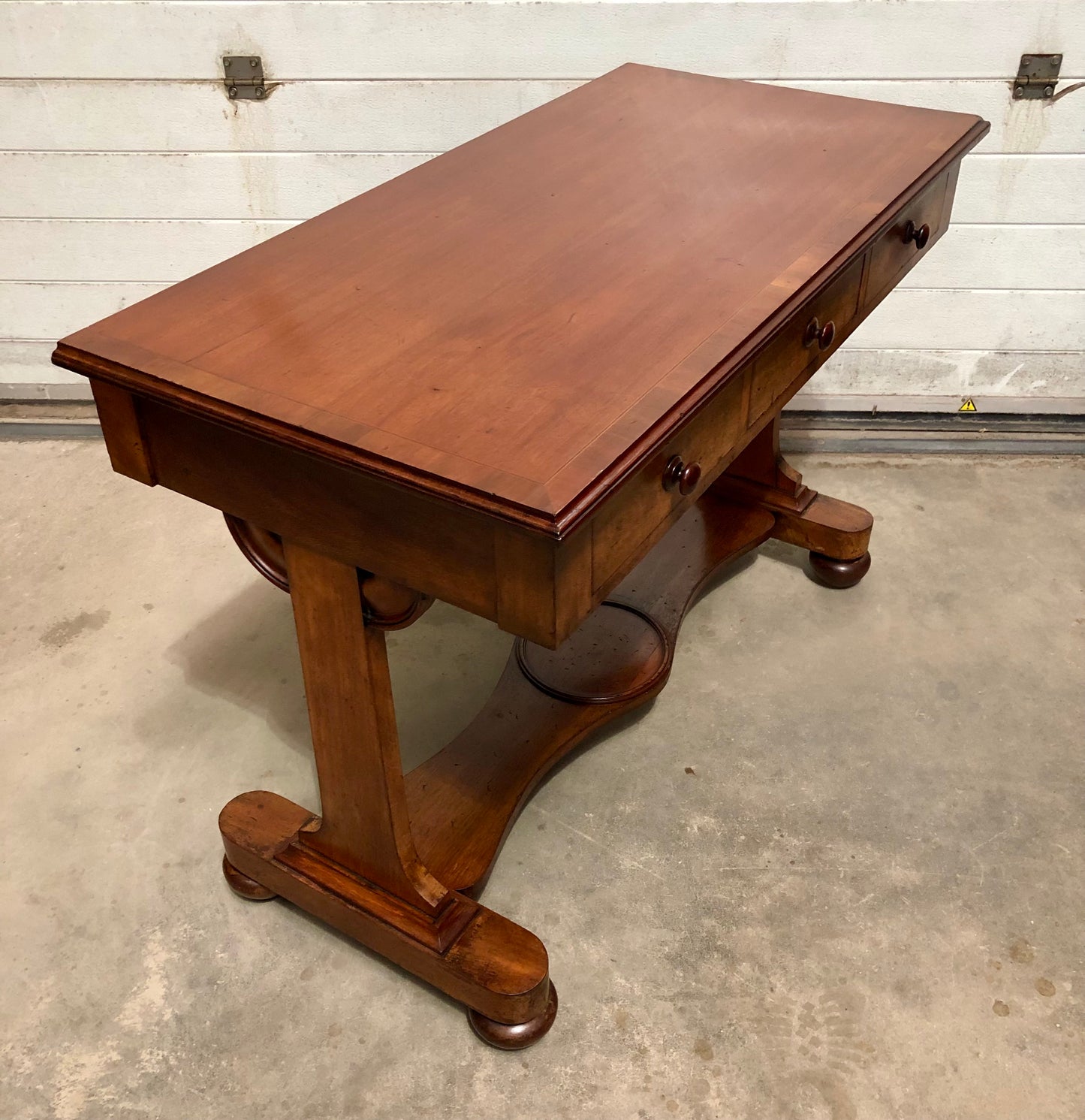000708....Handsome Antique Mahogany Writing / Hall Table