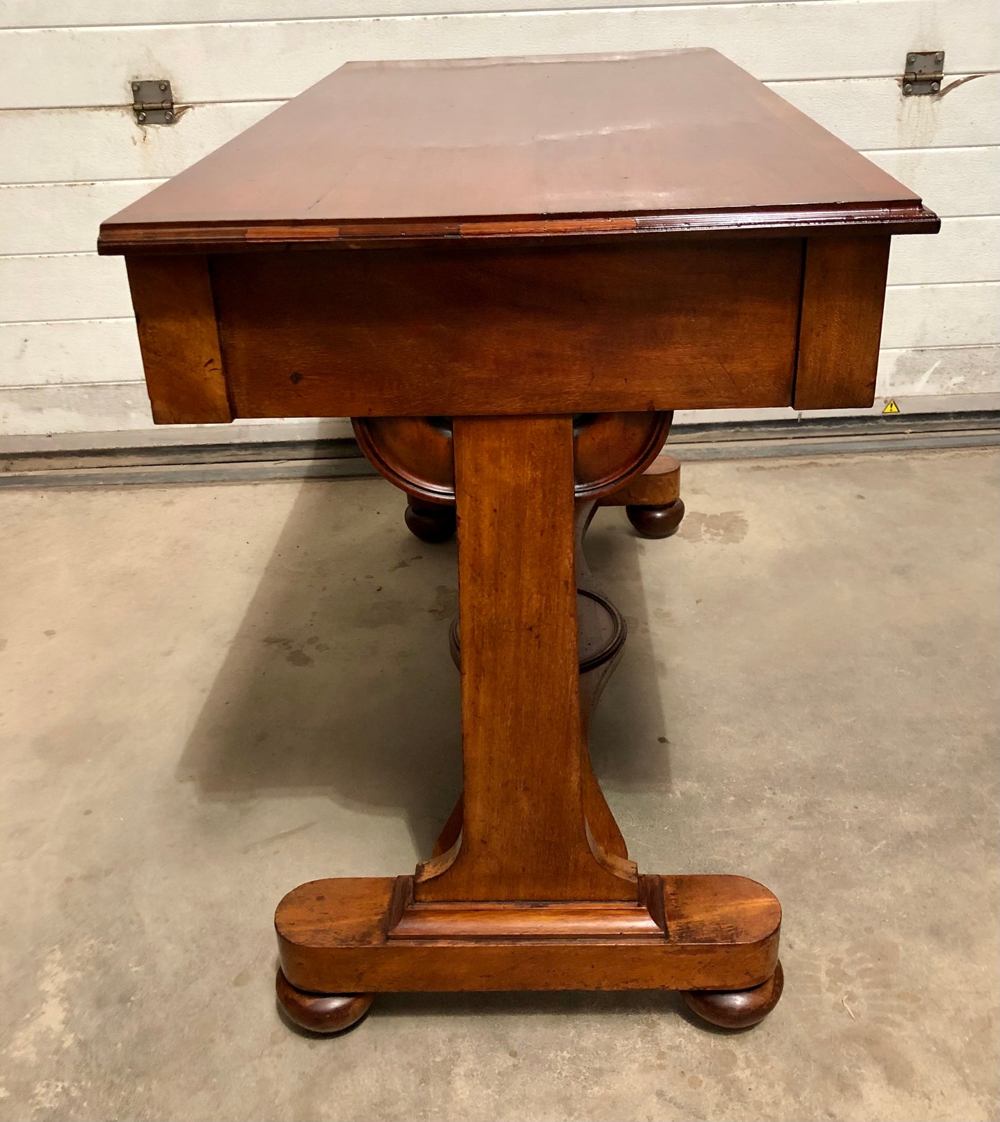 000708....Handsome Antique Mahogany Writing / Hall Table