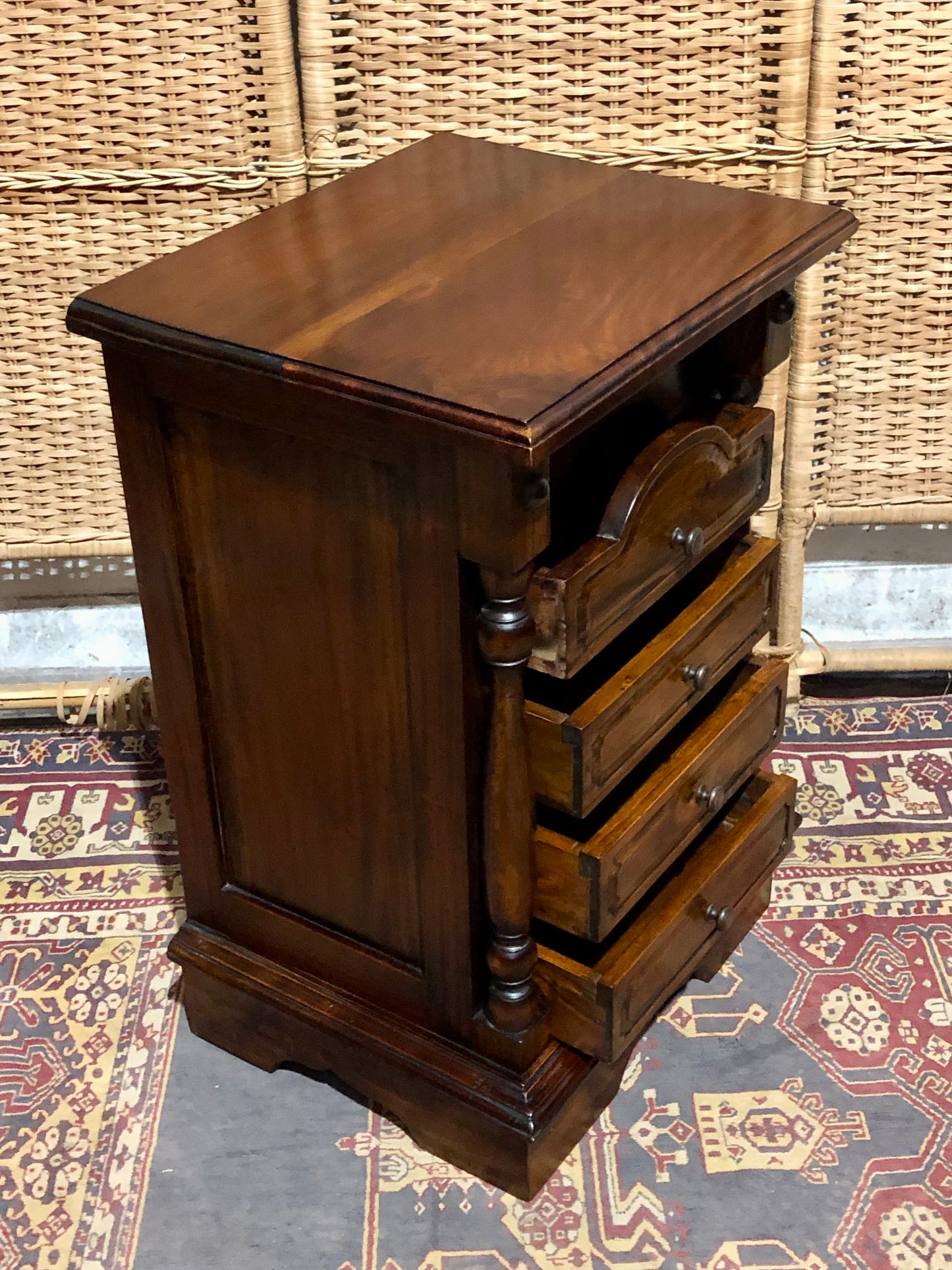 000536...Handsome Pair Of Vintage Mahogany Bedside Chests ( sold )