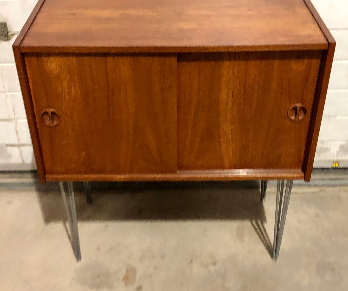 000687....Retro Teak Drinks Cabinet