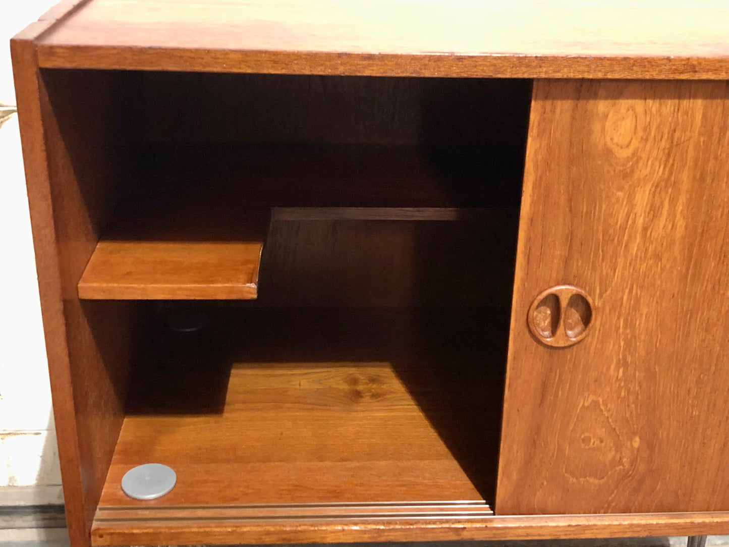000687....Retro Teak Drinks Cabinet