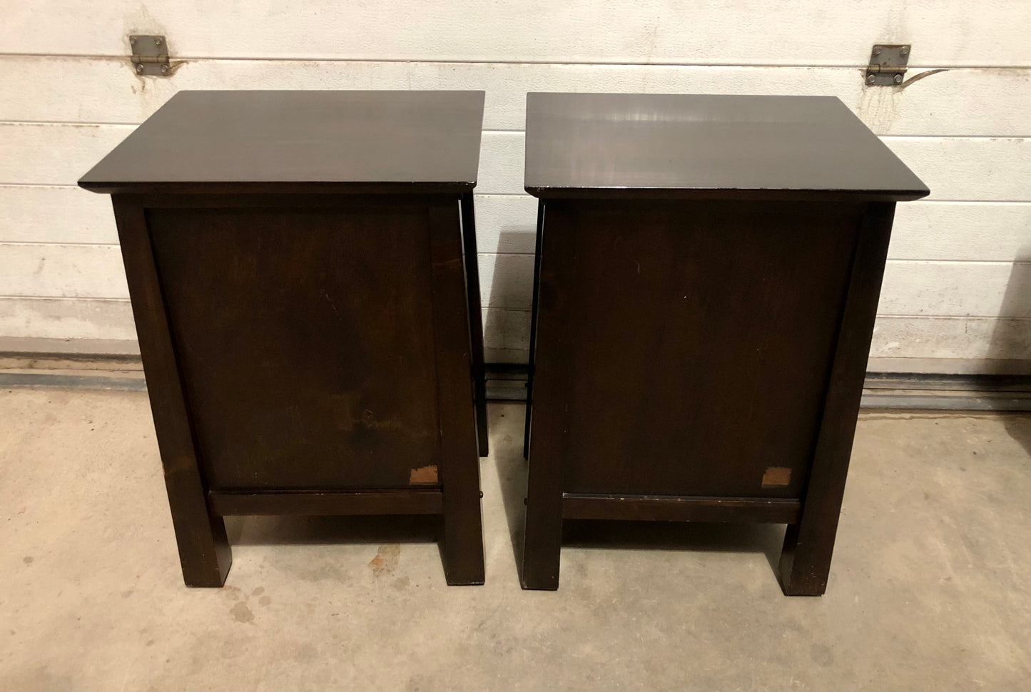 000698....Handsome Pair Of Oriental Style Bedside Lamp Tables ( sold )