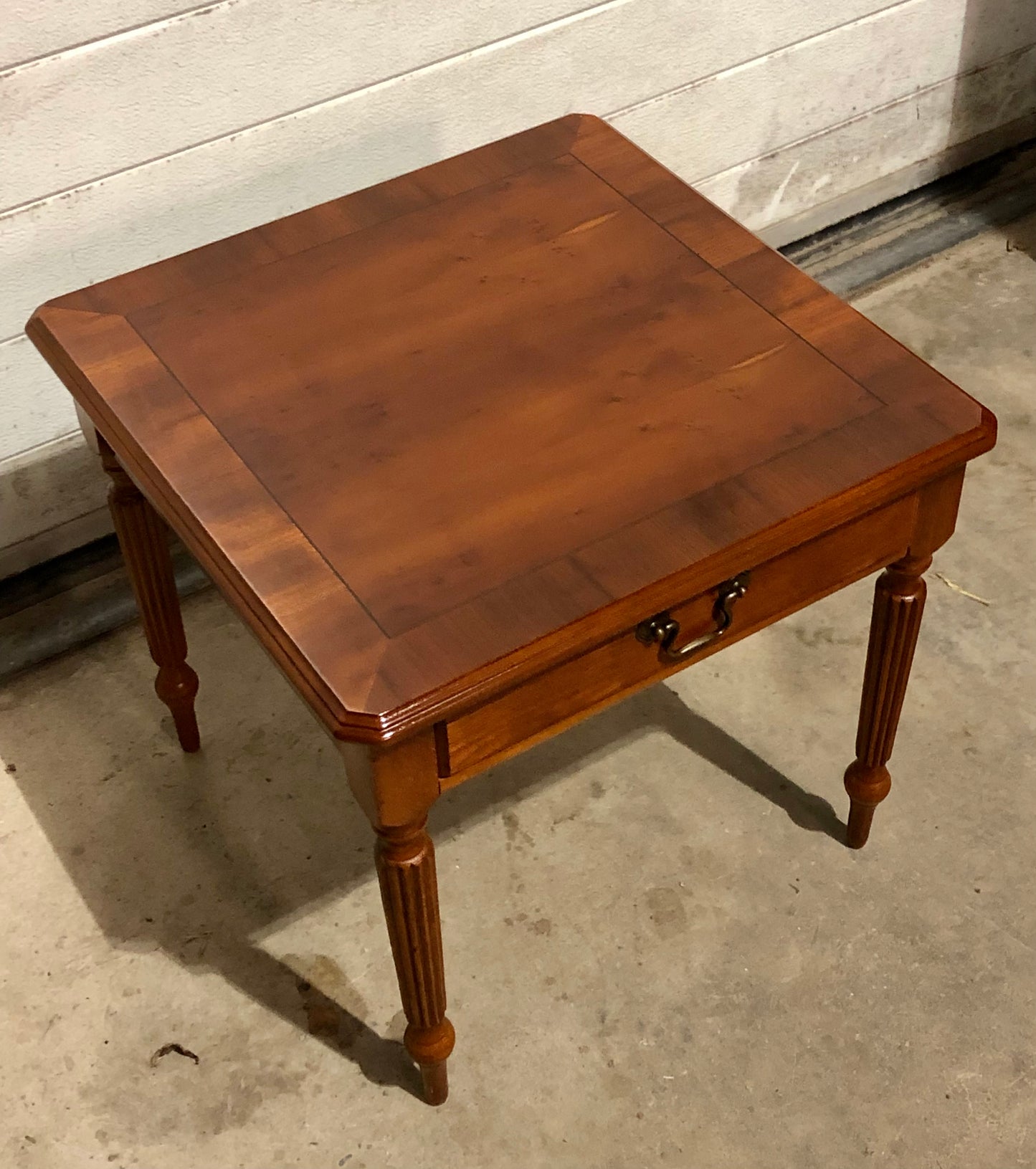 000696....Handsome Par Of Vintage Yew Lamp Tables / End Tables ( sold )