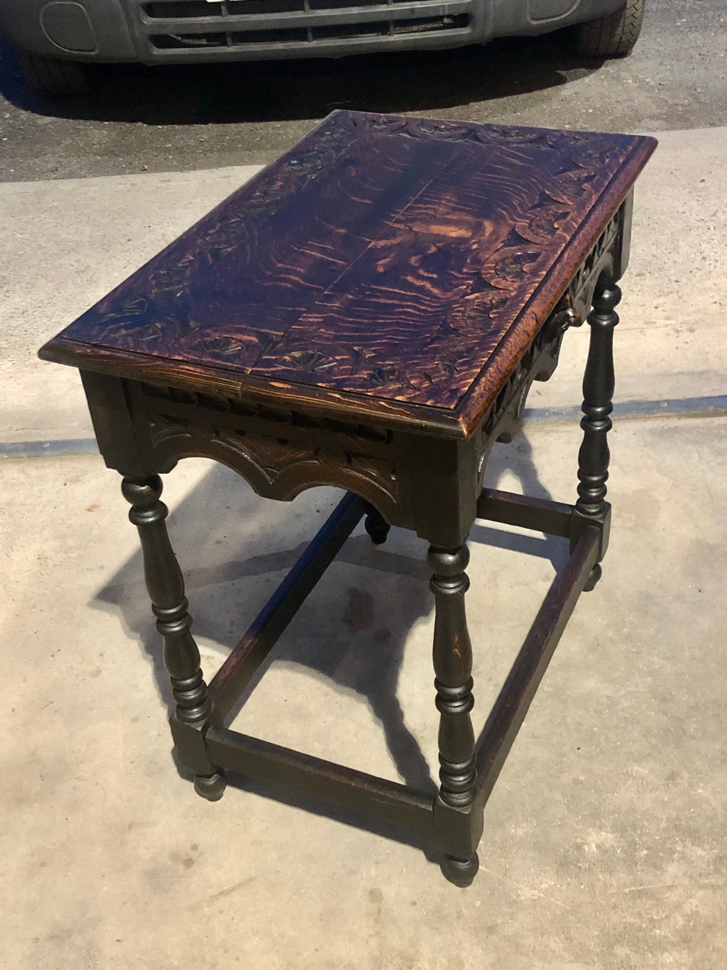 000695....Handsome Antique Carved Oak Side Table