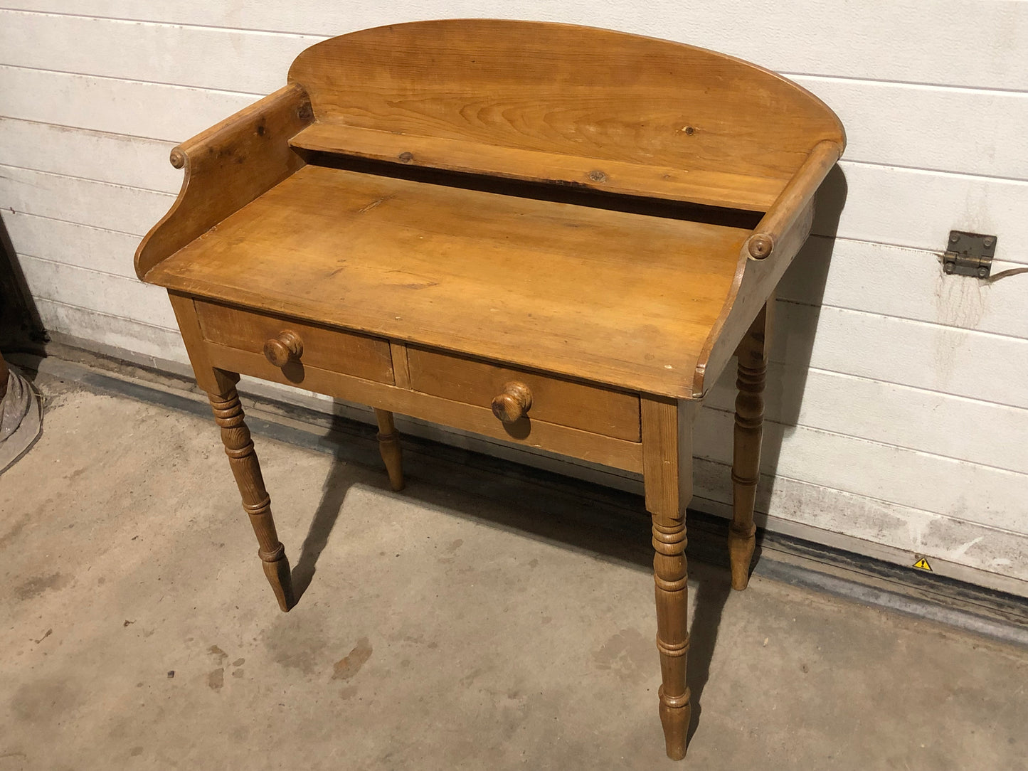 000694....Handsome Antique Pine Washstand / Desk