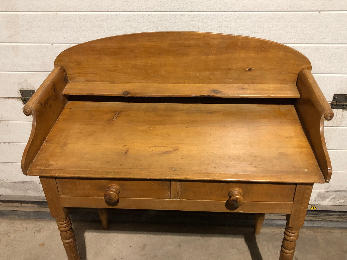 000694....Handsome Antique Pine Washstand / Desk
