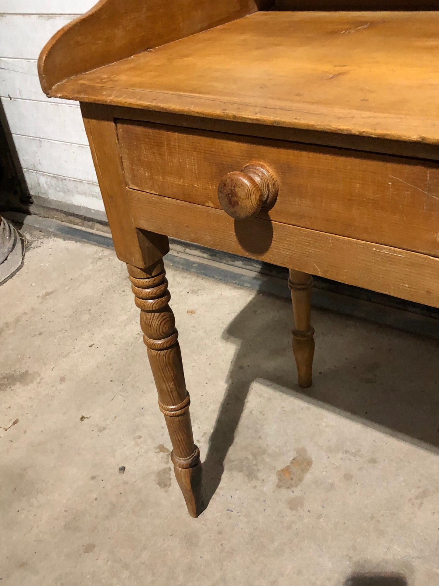 000694....Handsome Antique Pine Washstand / Desk
