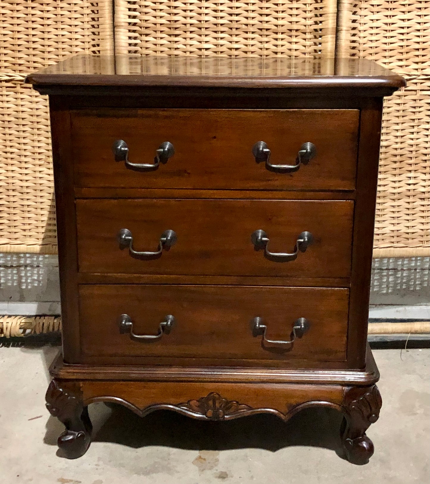 000691....Handsome Pair Of Vintage Carved Mahogany Bedside Chests ( sold )