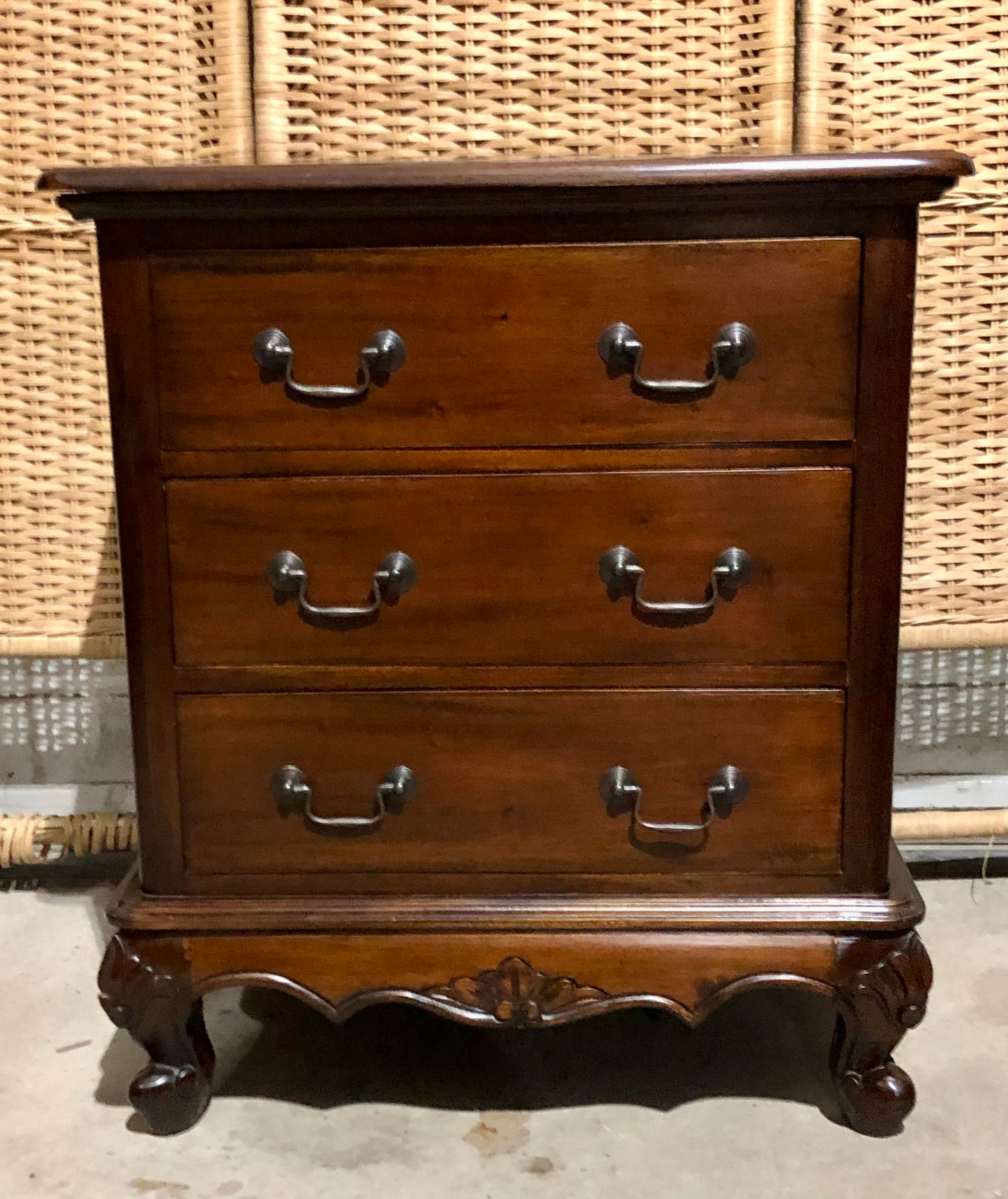 000691....Handsome Pair Of Vintage Carved Mahogany Bedside Chests ( sold )