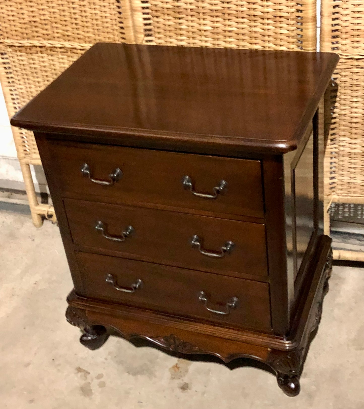 000691....Handsome Pair Of Vintage Carved Mahogany Bedside Chests ( sold )