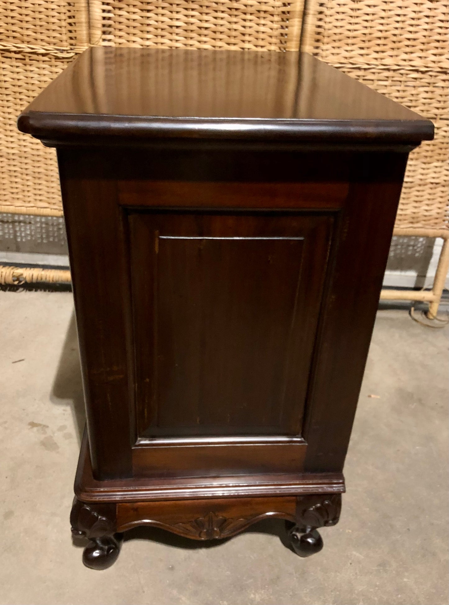 000691....Handsome Pair Of Vintage Carved Mahogany Bedside Chests ( sold )