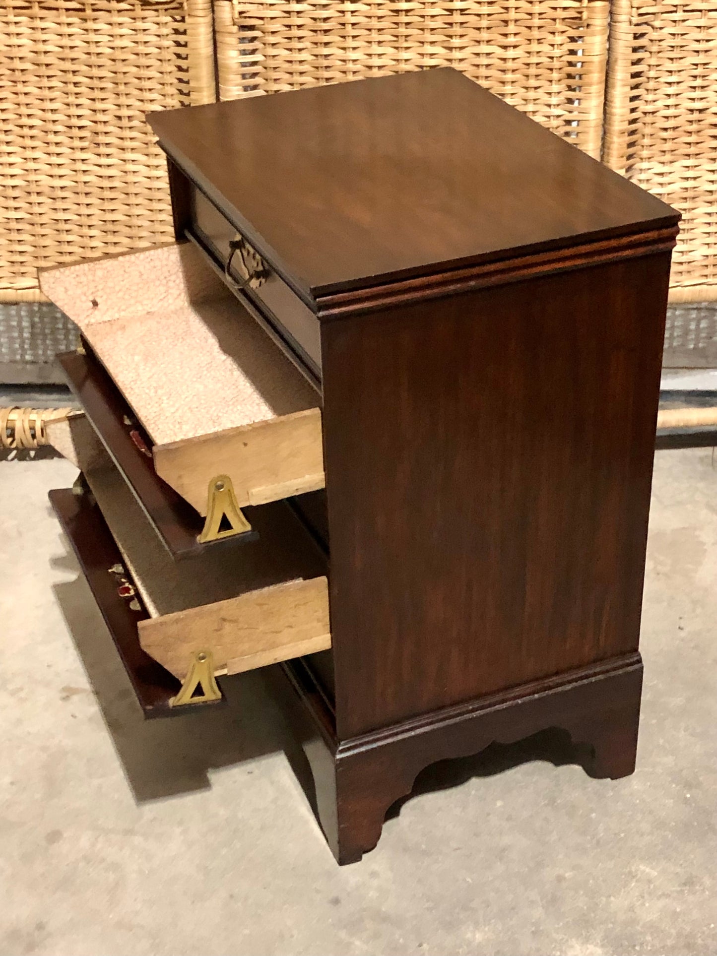 000689.... Handsome Antique Dwarf Music Cabinet / Small Music Ches