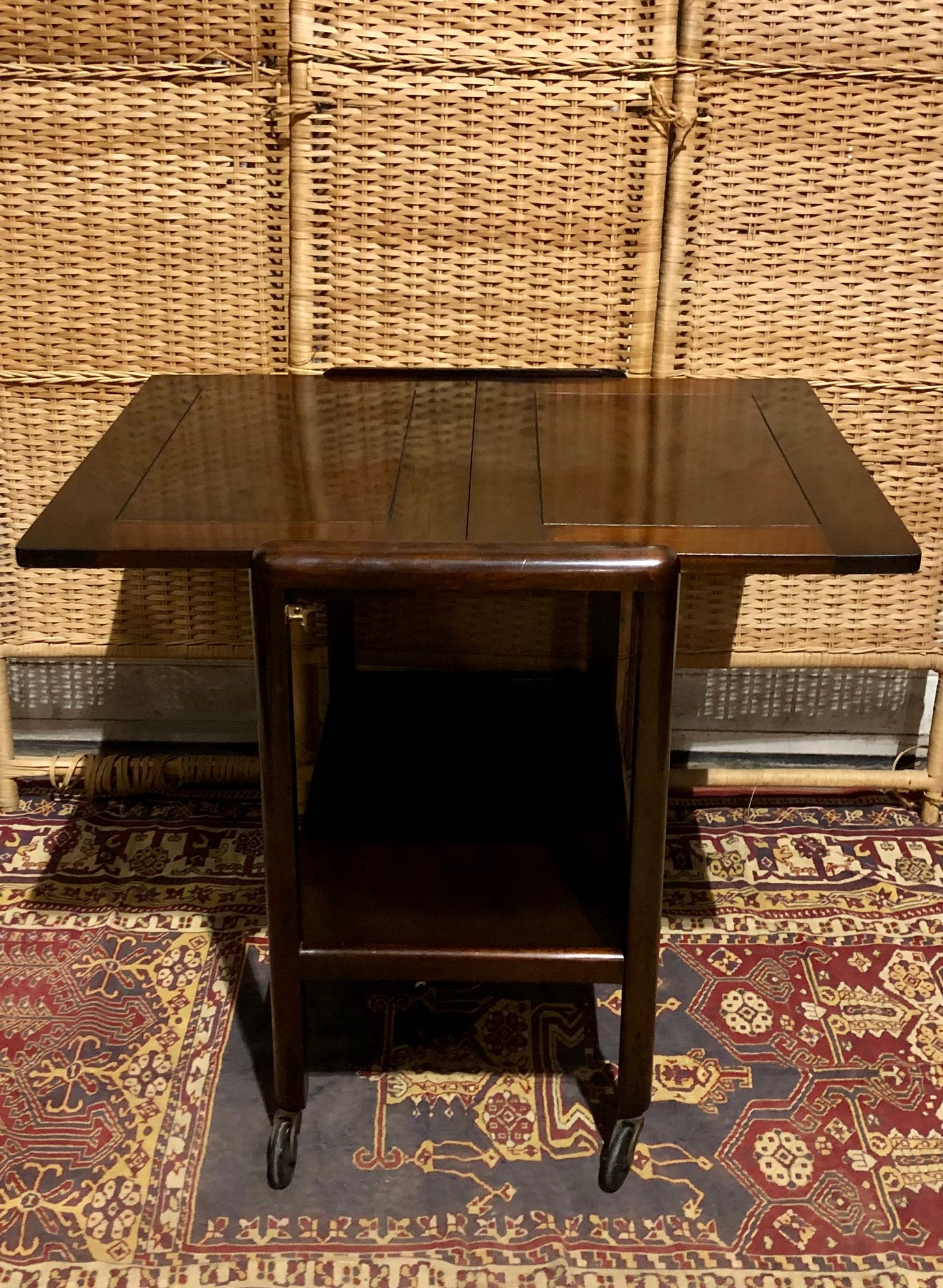 000685....Handsome Art Deco Mahogany Serving Trolley