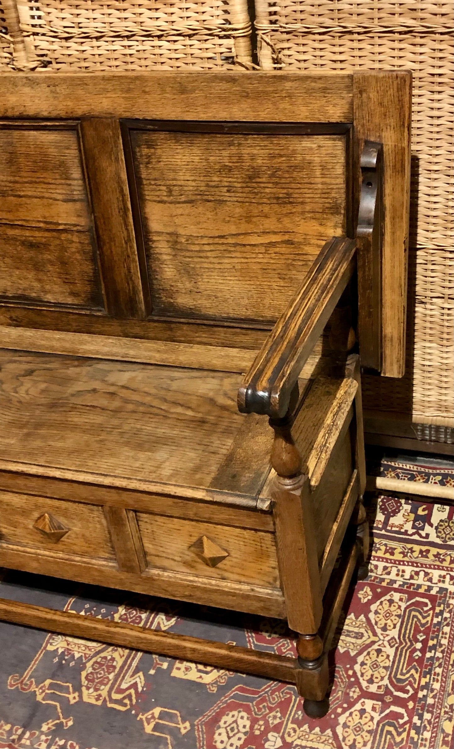 000670....Handsome Rustic Oak Monks Bench