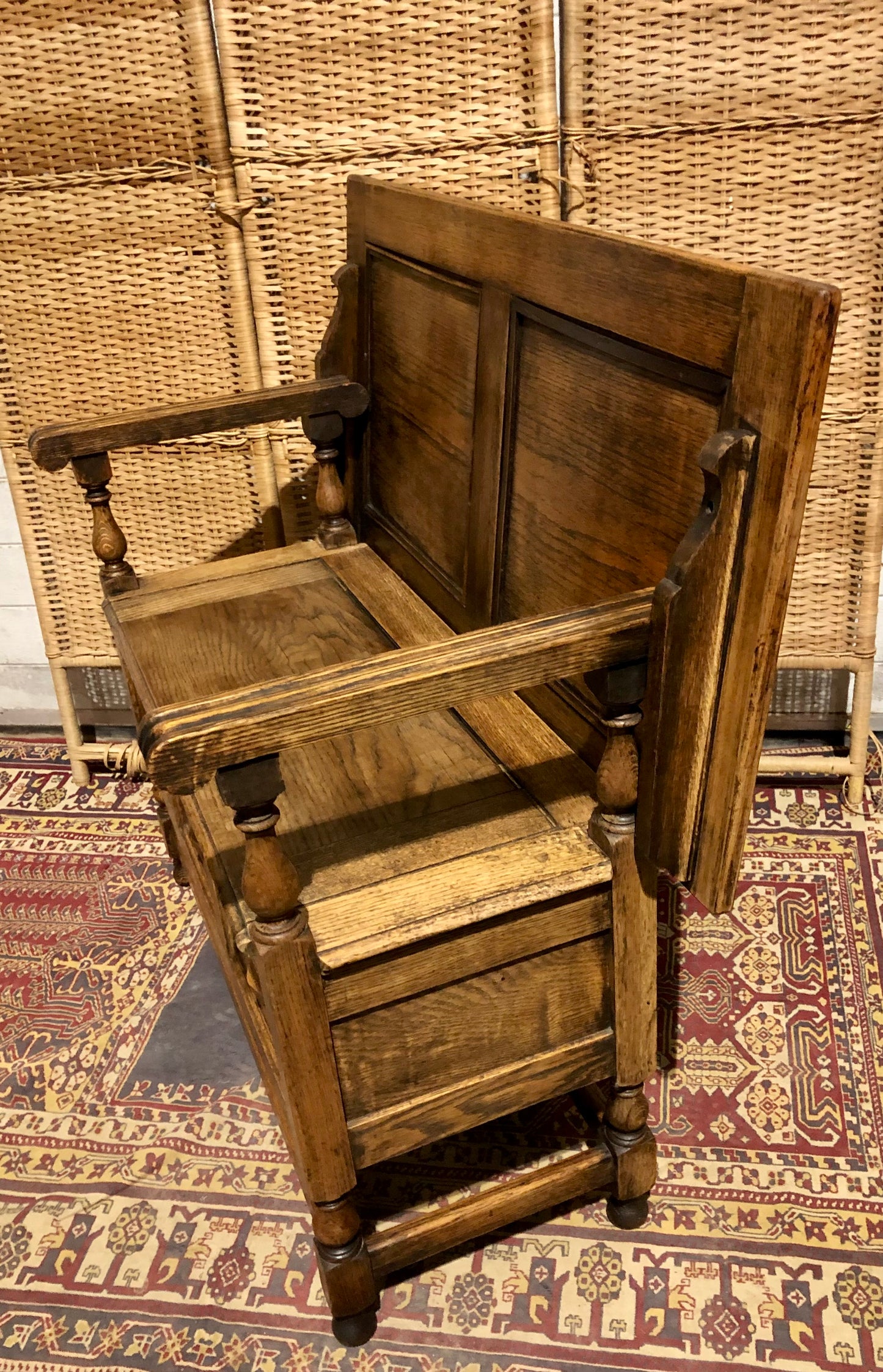 000670....Handsome Rustic Oak Monks Bench