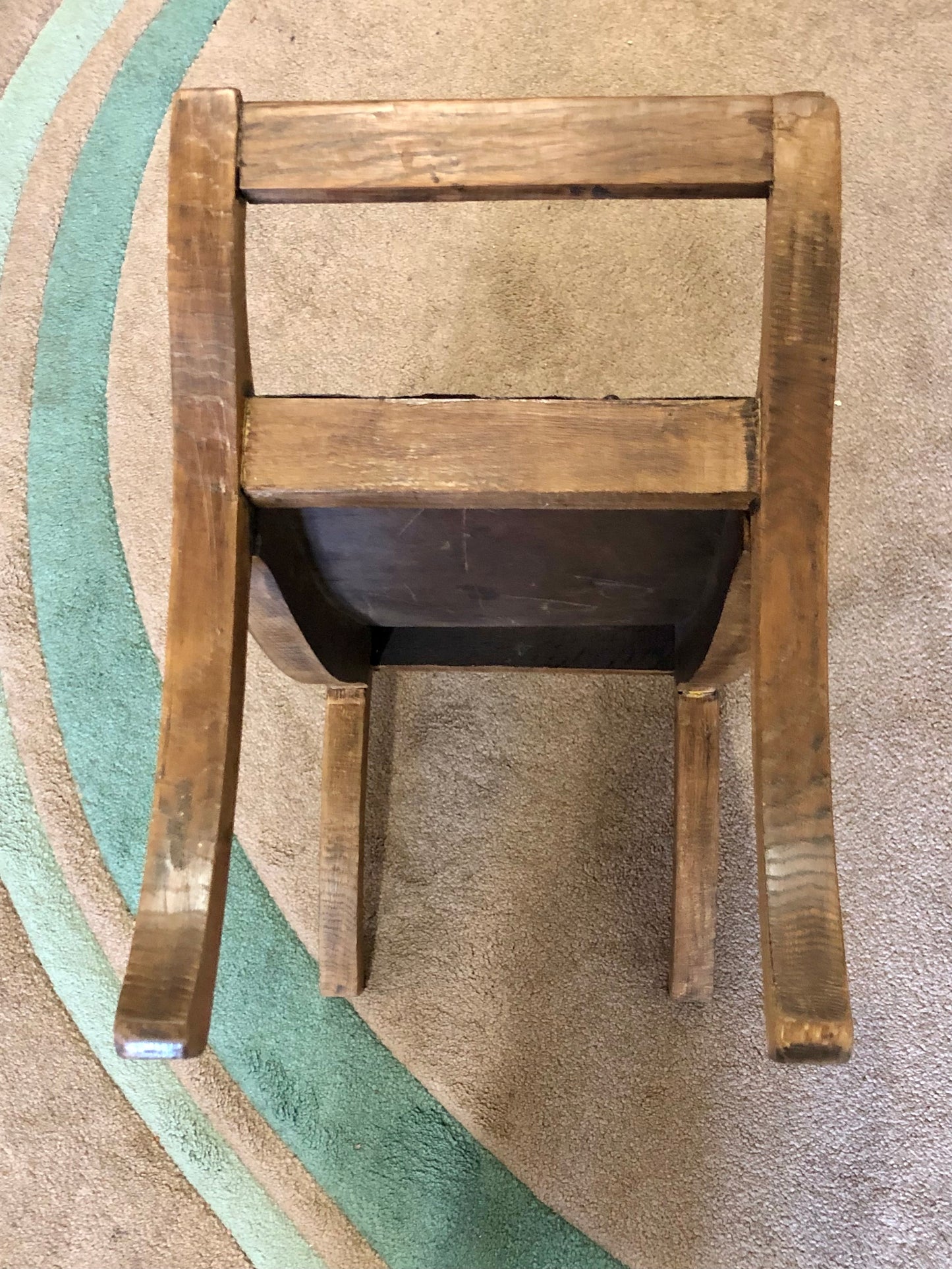 000673....Handsome Rare Arts And Crafts Oak Stool