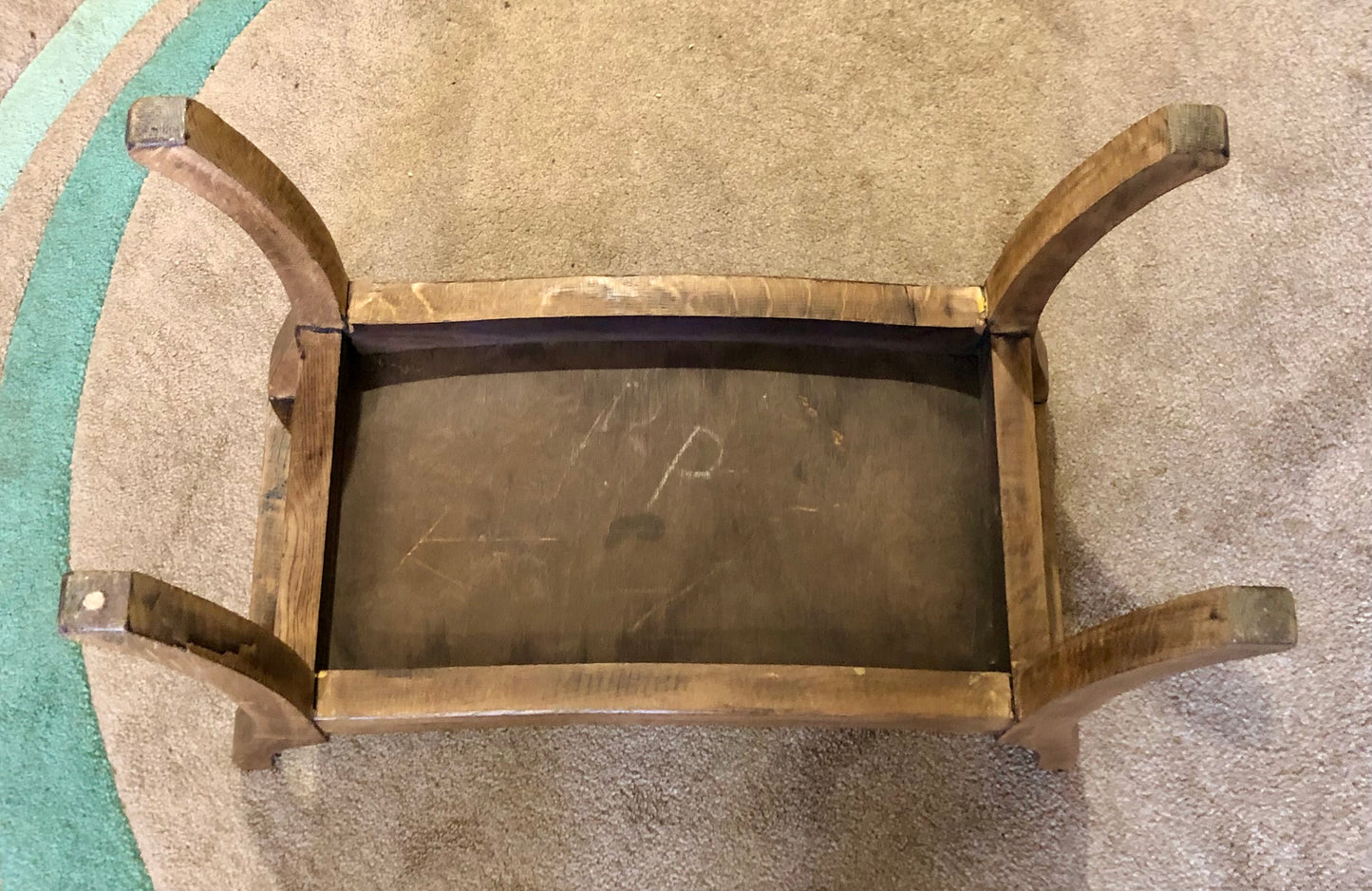 000673....Handsome Rare Arts And Crafts Oak Stool