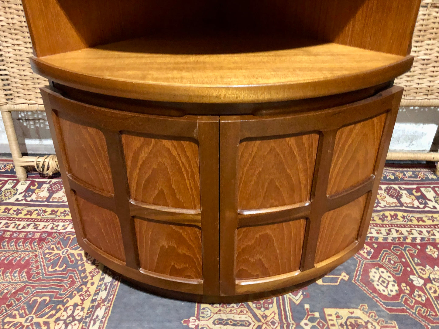 000664.... A Handsome Pair Of Retro Teak Corner Cabinets By Nathan