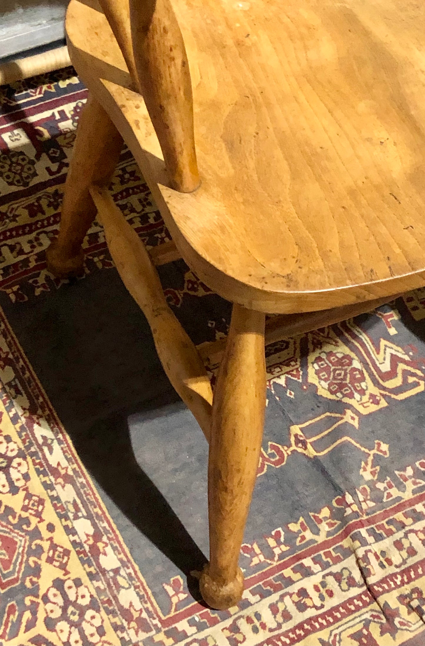 000663....Handsome Pair Of Vintage Desk Chairs / Smokers Bows