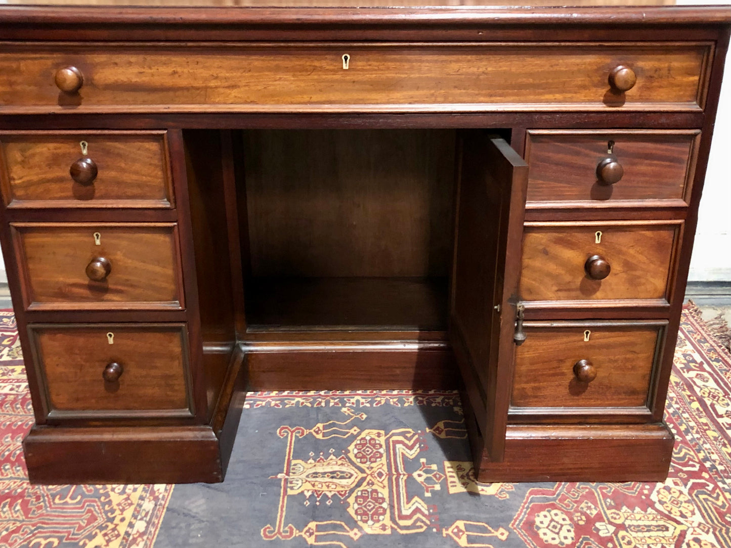 000659....Handsome Antique Mahogany Desk