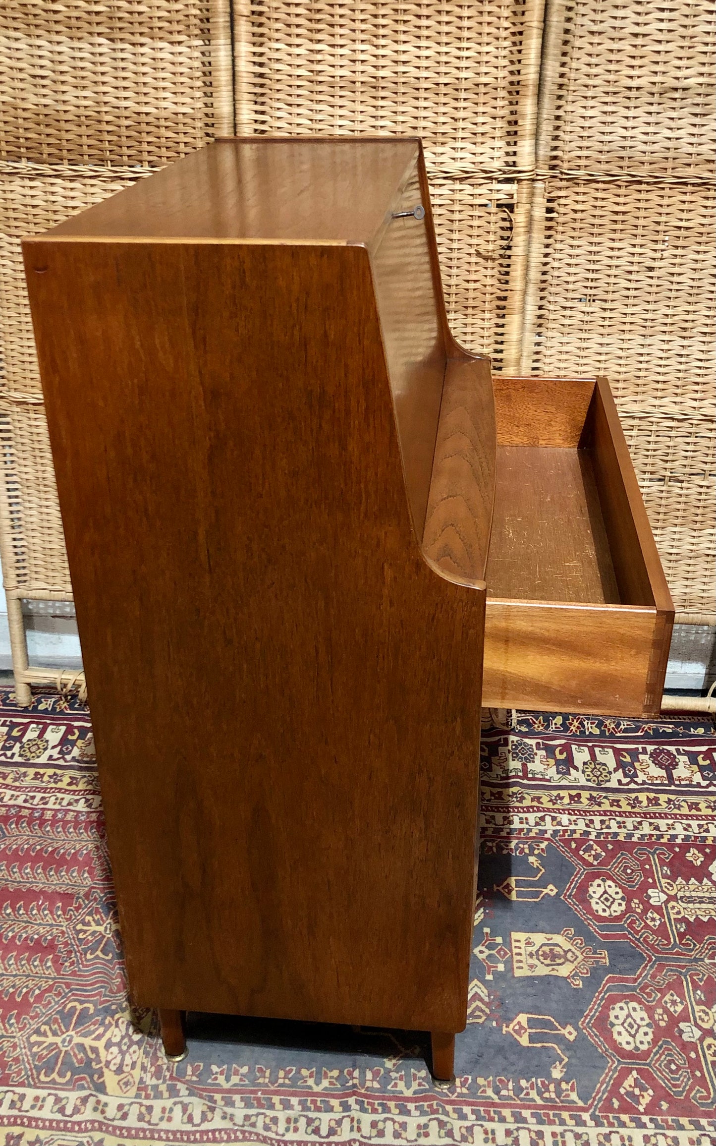 000654....Handsome Teak Mid Century Retro Bureau