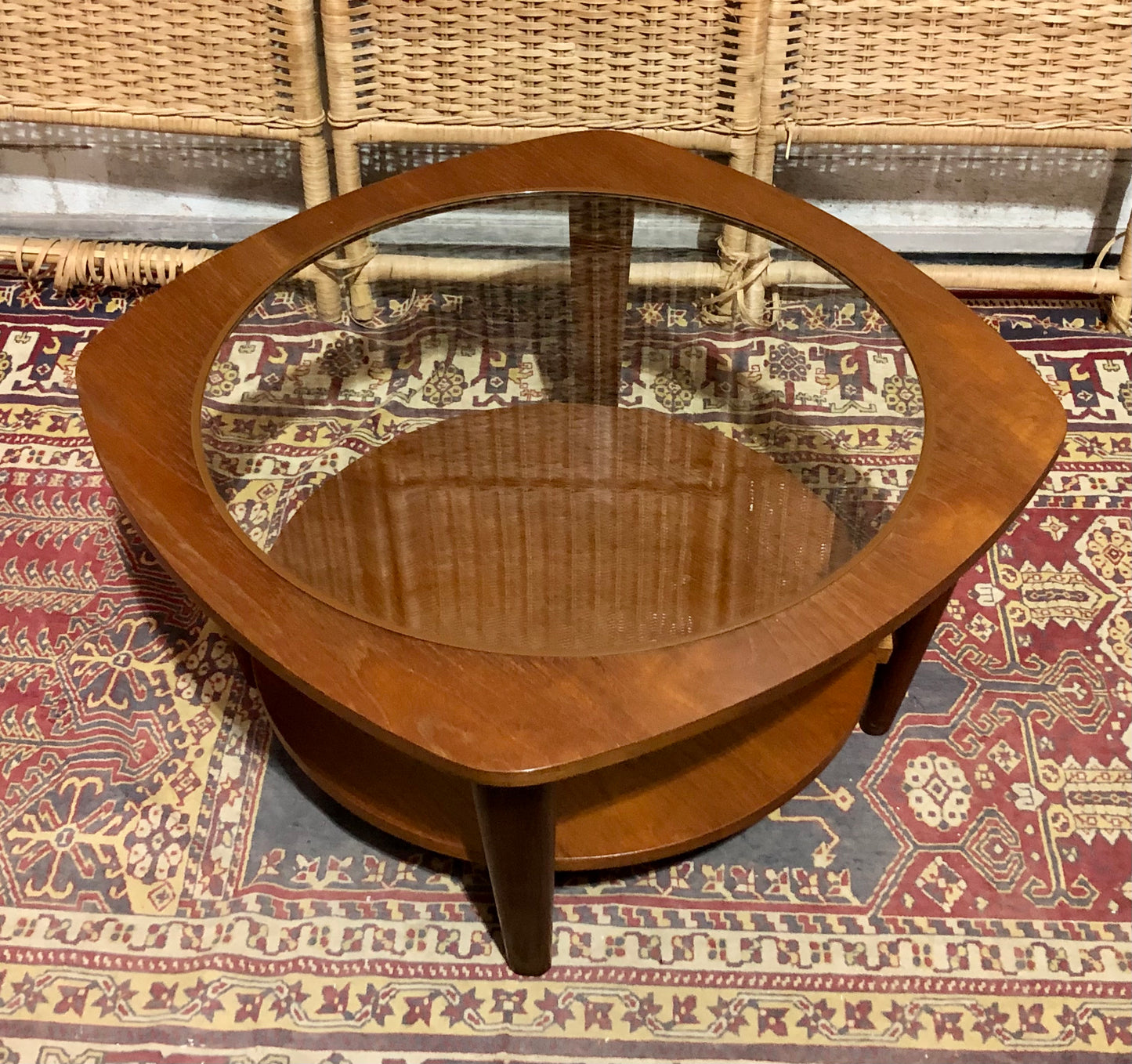 000653....Handsome Mid Century Retro Teak Coffee Table