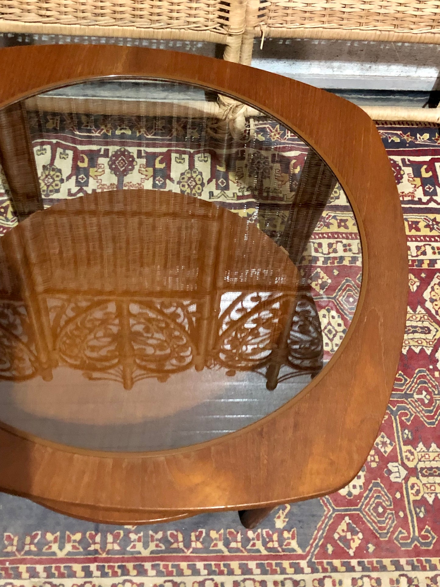000653....Handsome Mid Century Retro Teak Coffee Table
