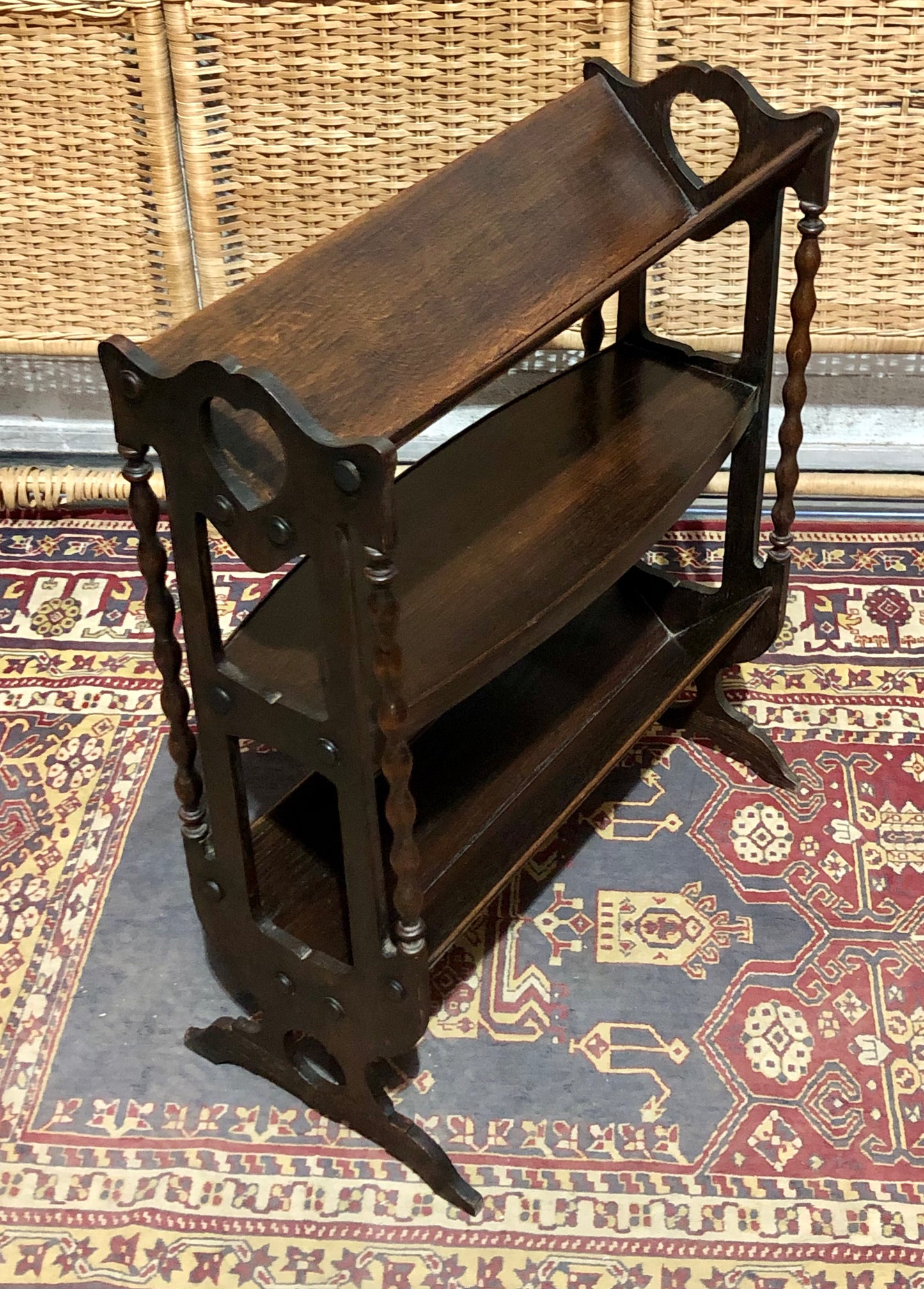 000652....Handsome Vintage Oak Book Trough / Bookshelves