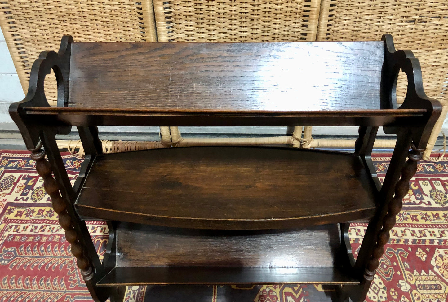 000652....Handsome Vintage Oak Book Trough / Bookshelves