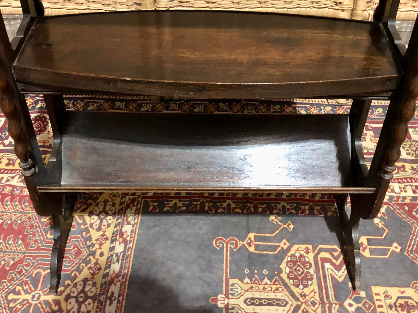 000652....Handsome Vintage Oak Book Trough / Bookshelves