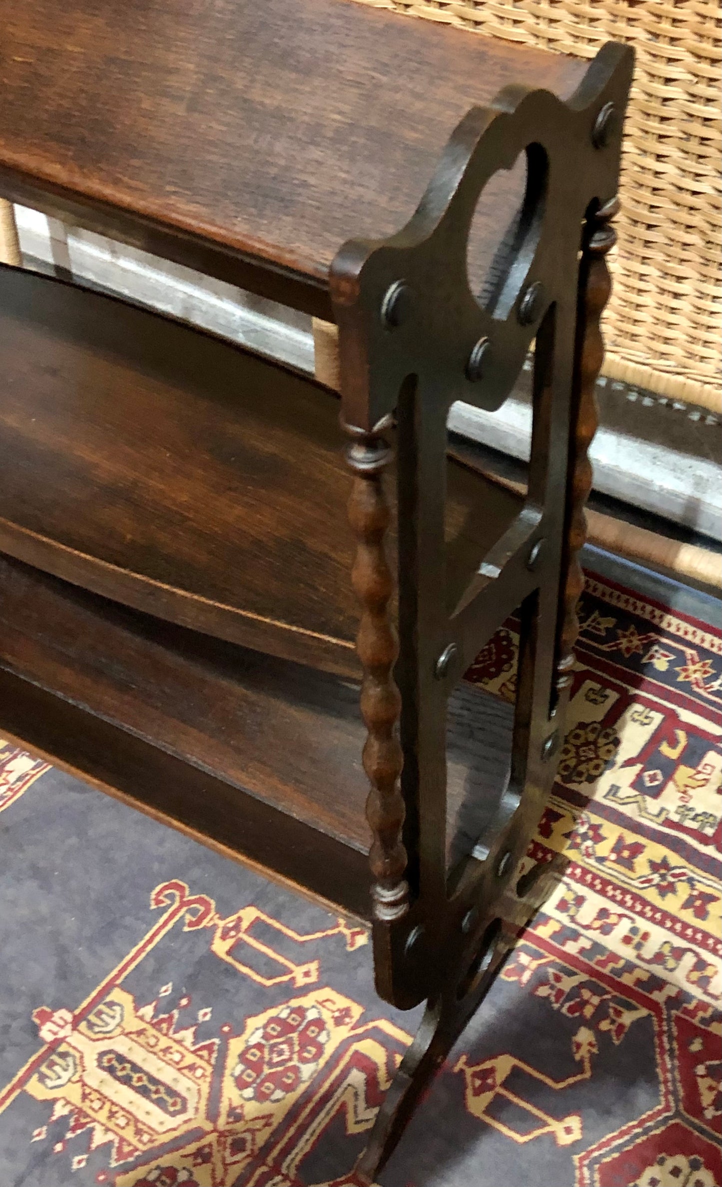 000652....Handsome Vintage Oak Book Trough / Bookshelves