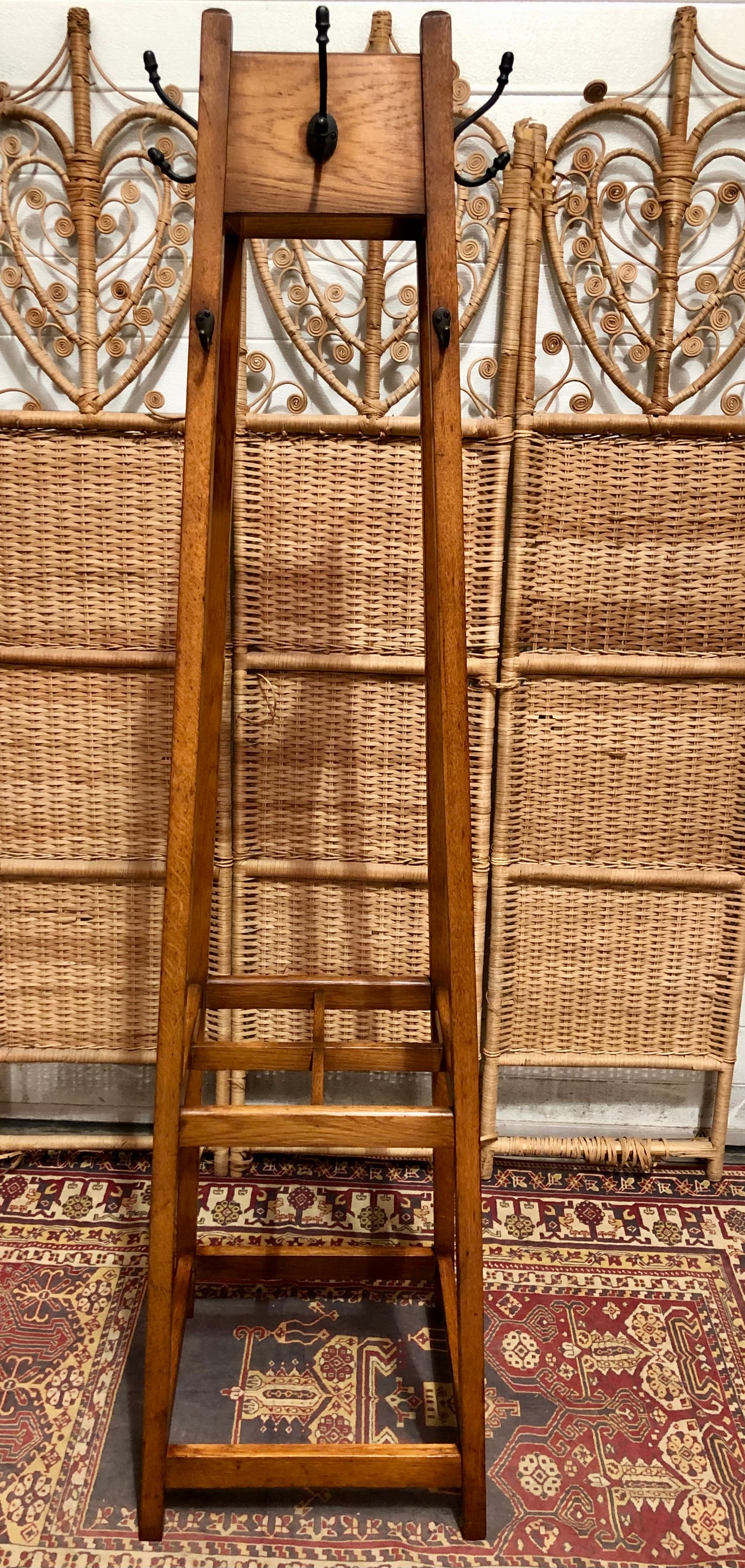 000648....Handsome Vintage Oak Arts And Crafts Hall Stand