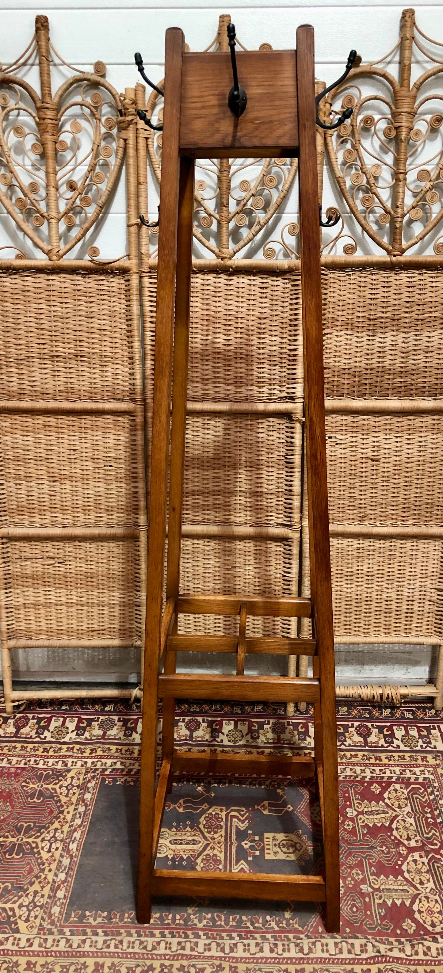 000648....Handsome Vintage Oak Arts And Crafts Hall Stand