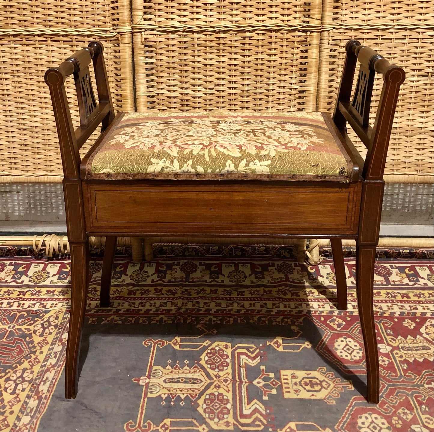 000646....Handsome Edwardian Piano Stool