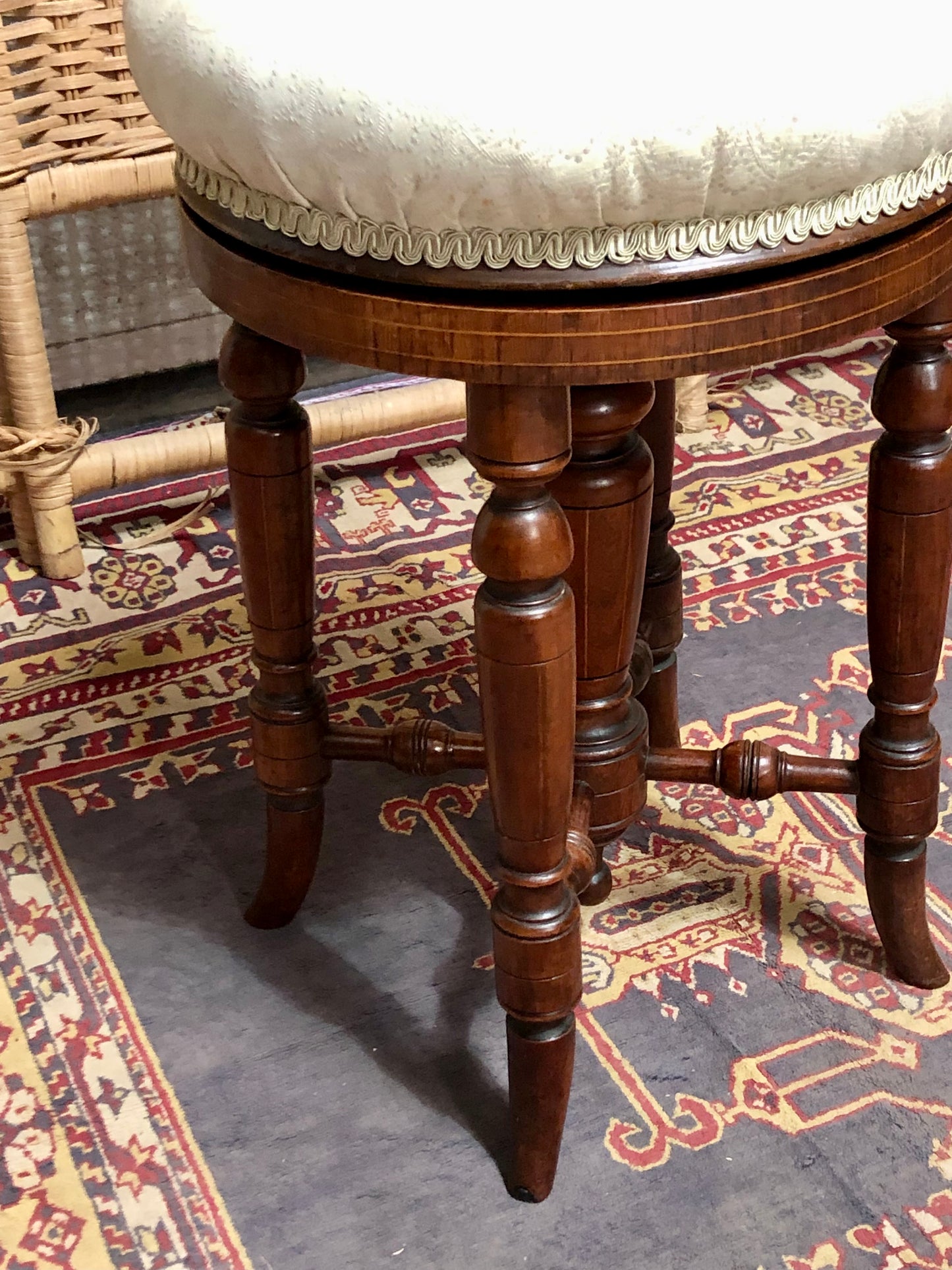 000645....Handsome Victorian Piano Stool