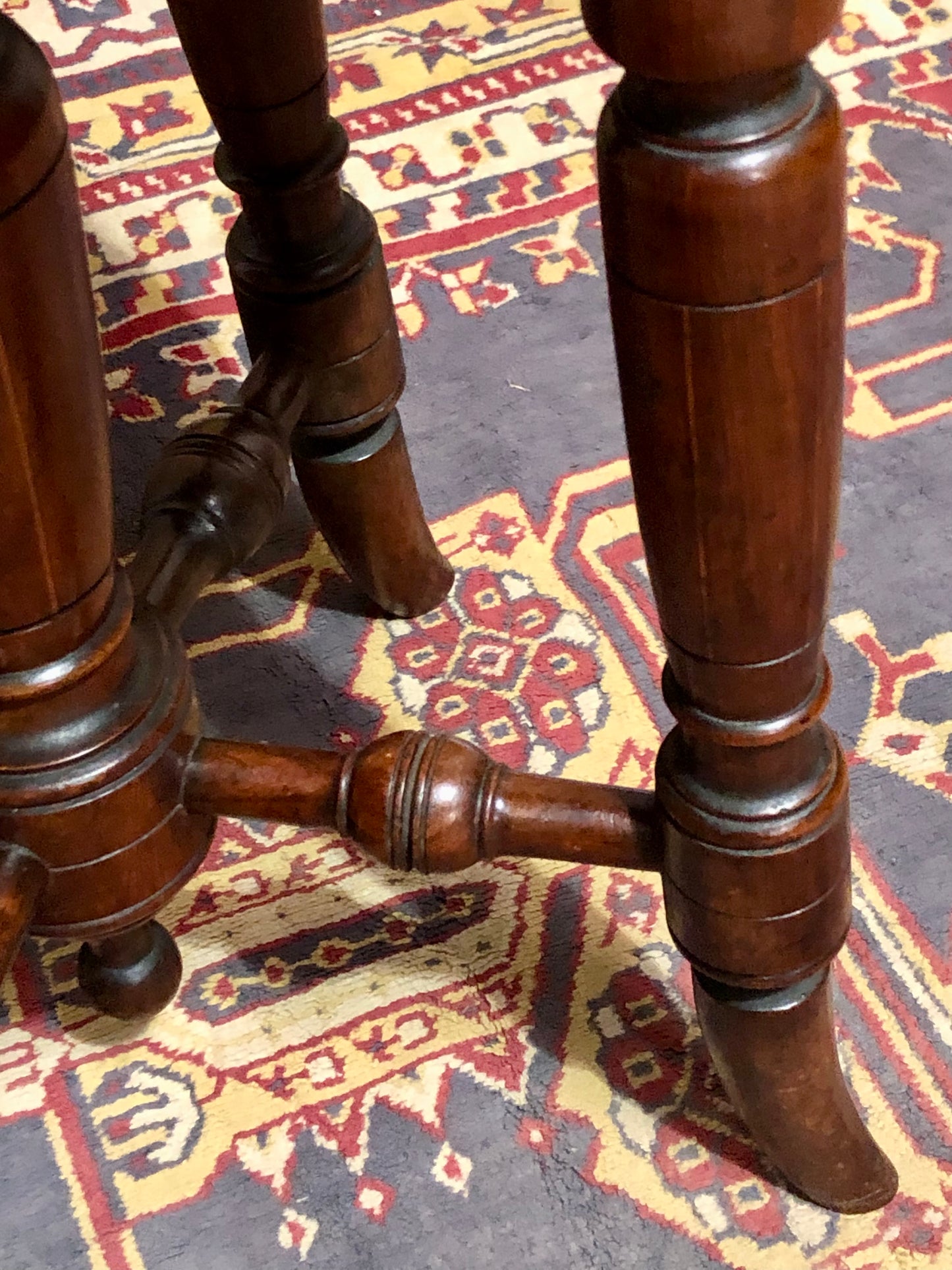 000645....Handsome Victorian Piano Stool