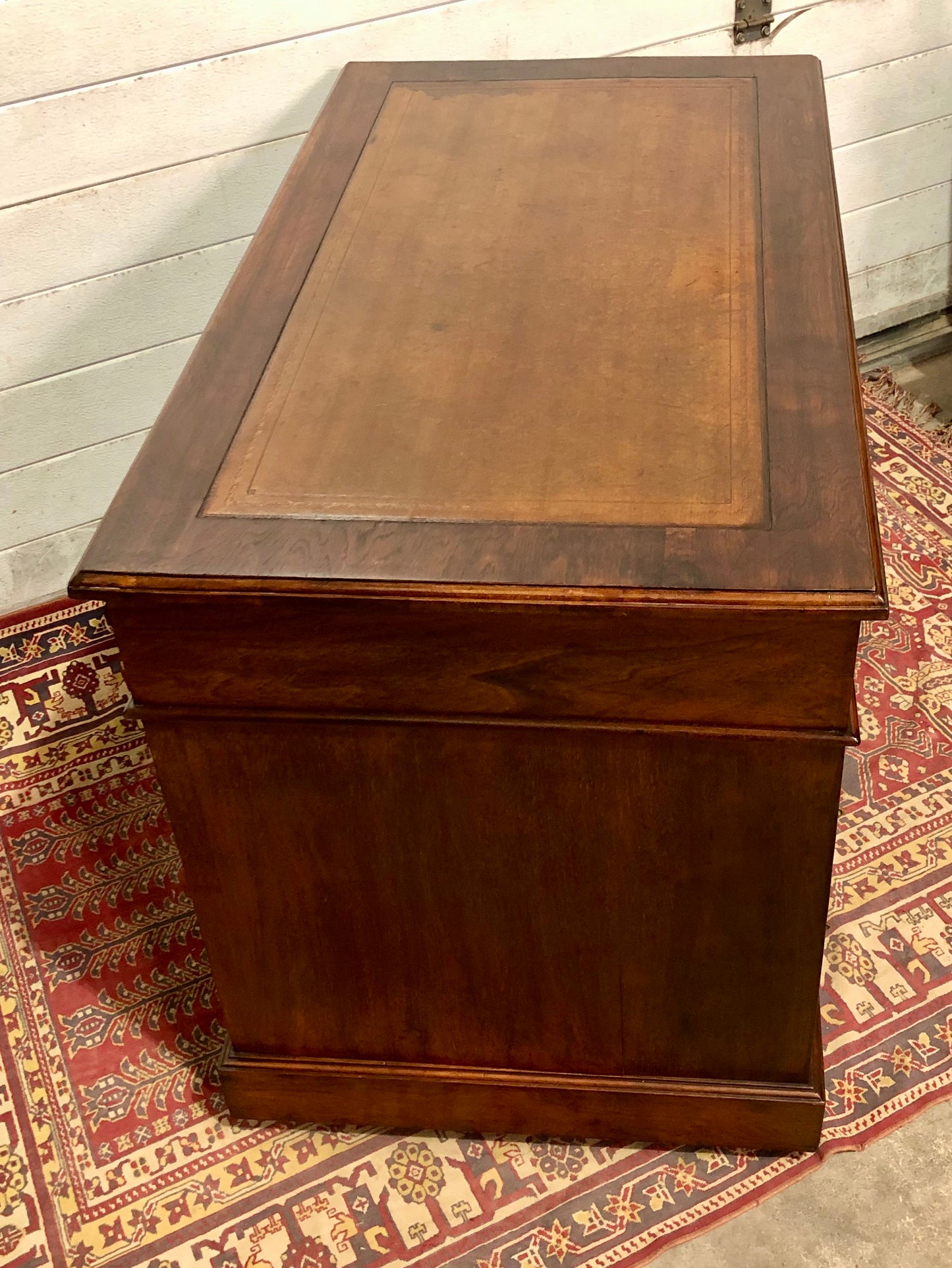 000639....Handsome Antique Walnut Pedestal Desk With Nine Drawers