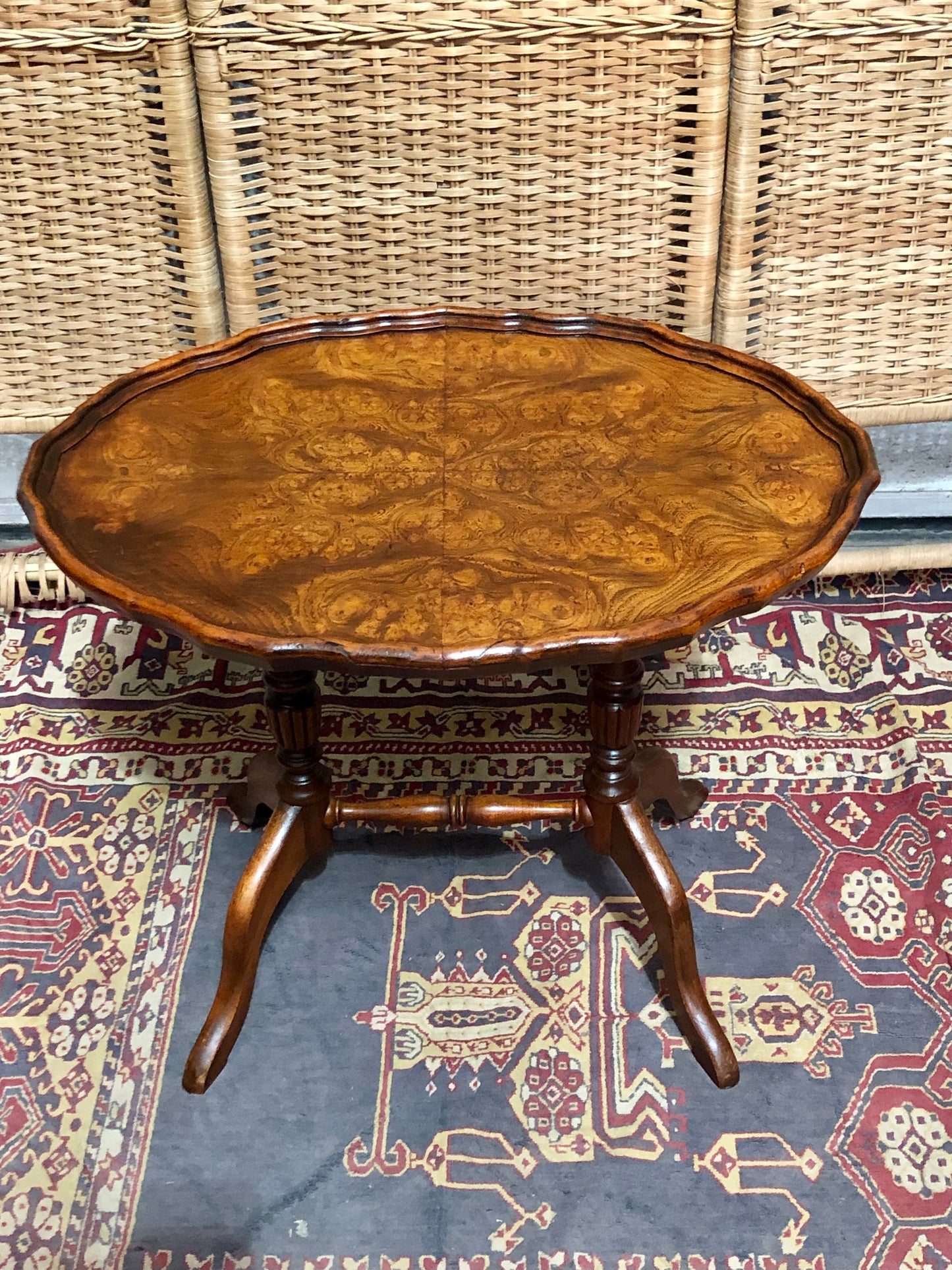 000631....Handsome Vintage Burl Wood Occasional Table From " Brights Of Nettlebed "