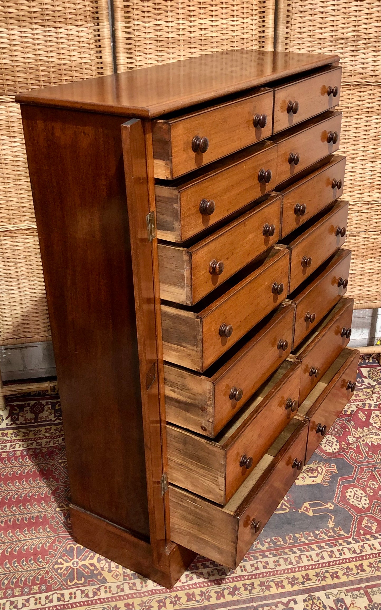 000625....Handsome Antique Double Fronted Wellington/Collectors Chest Of Fourteen Drawers