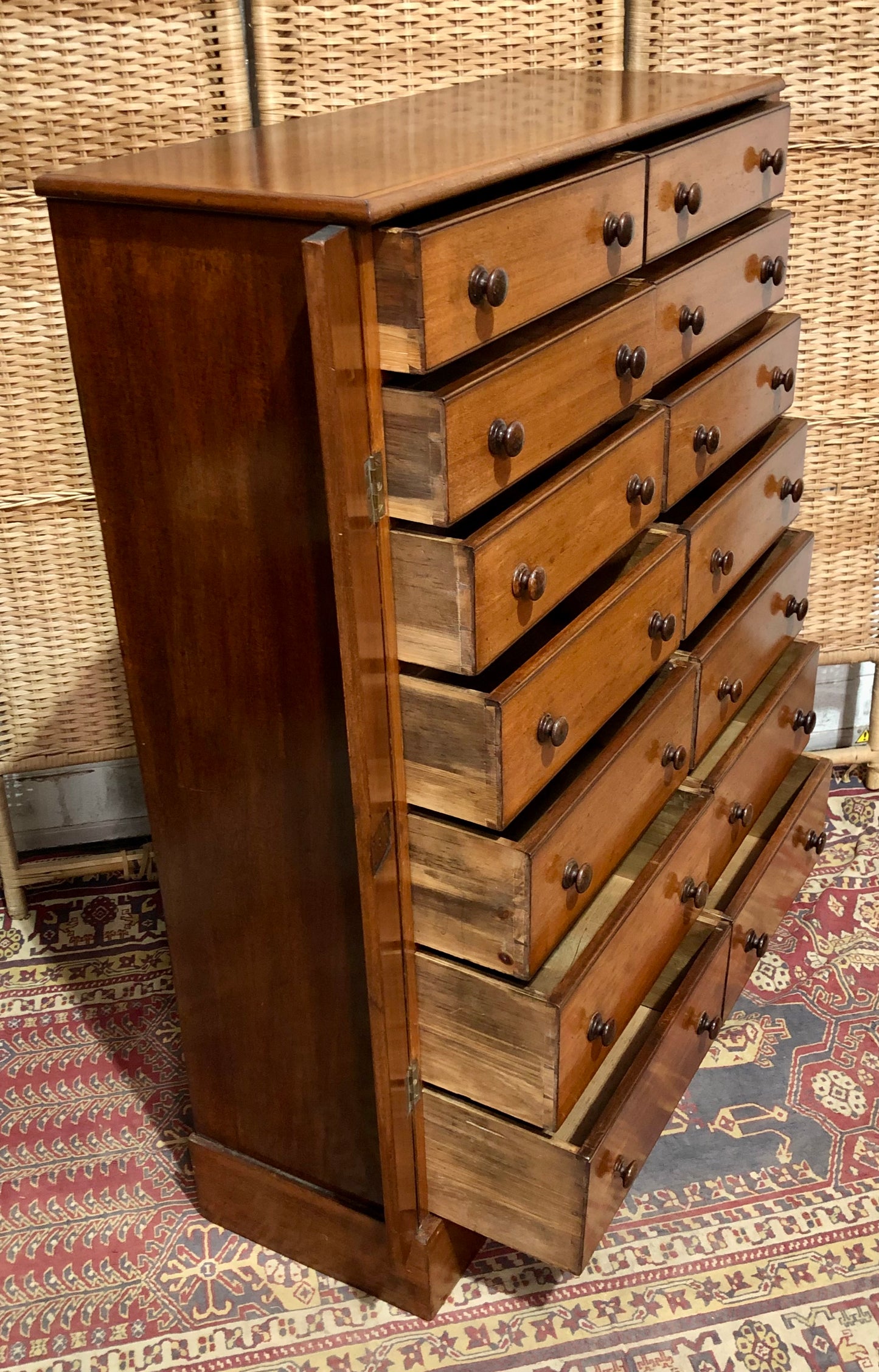 000625....Handsome Antique Double Fronted Wellington/Collectors Chest Of Fourteen Drawers