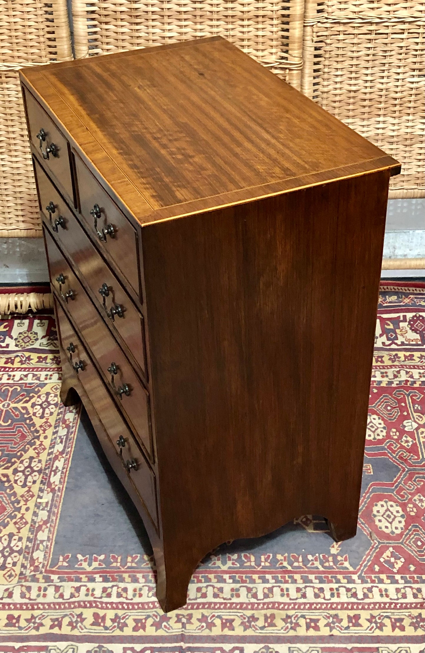 000620....Handsome Small Vintage Mahogany Chest Of Drawers